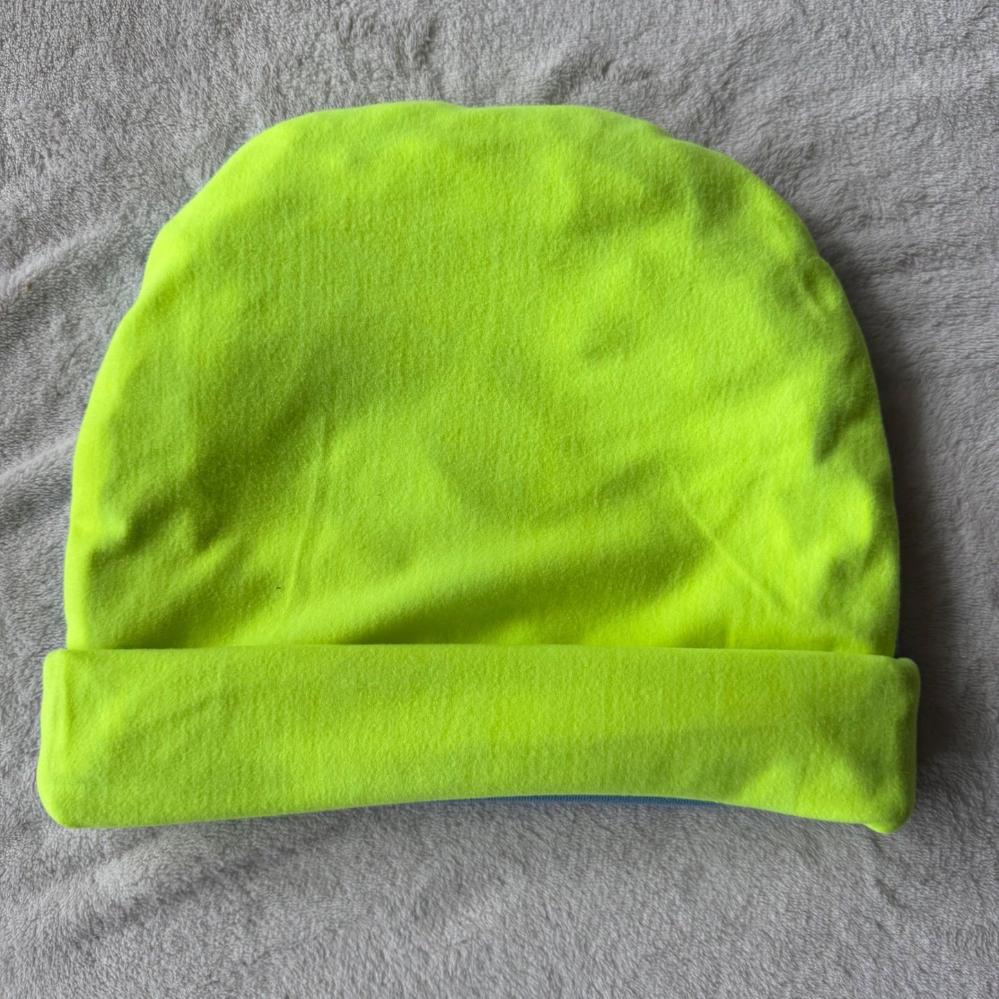 Simpłe Reversible Beanie — Neon Yellow + Slate Blue