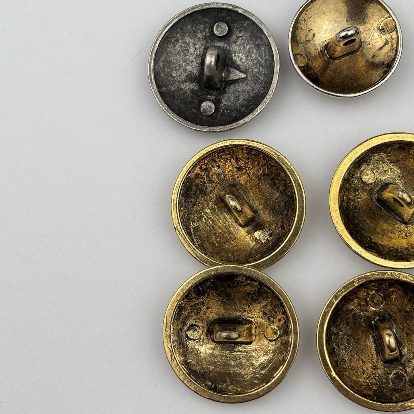 Vintage Metal Crest Buttons Lot – Gold & Silver Heraldic Lion & Shield, 12pcs