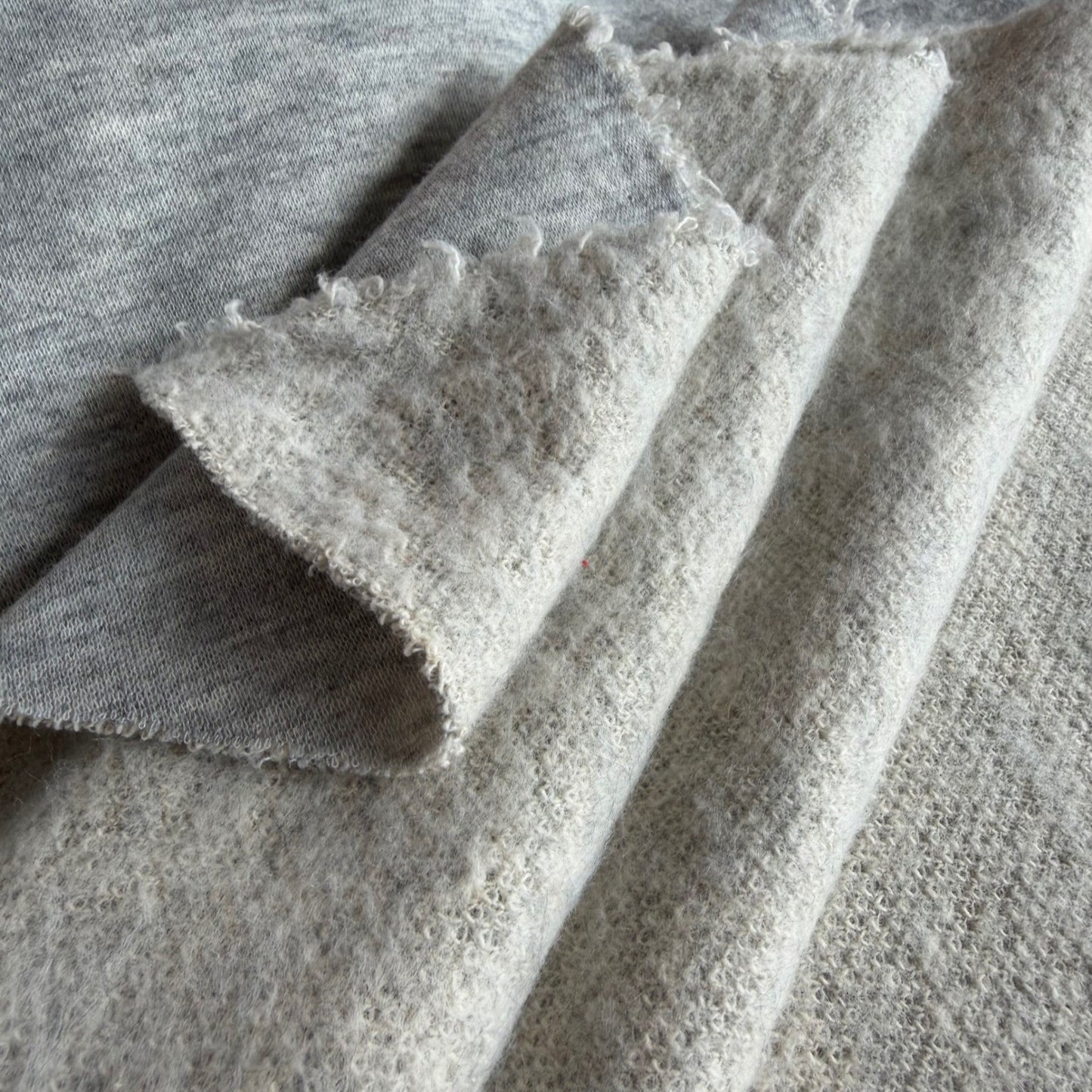 Simpłe Grey Jogger Knit
