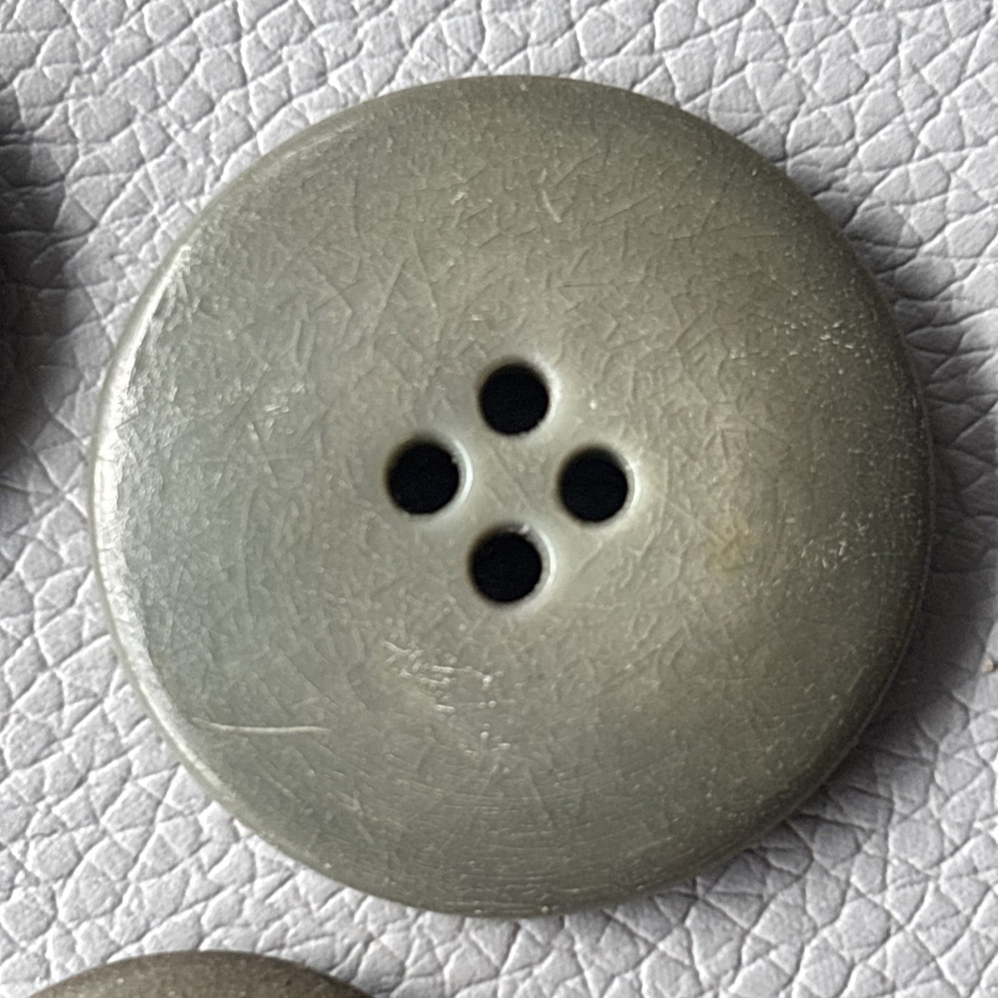 Vintage Button Lot Of Grey Brown Beige Medium, Lg Round Wooden + Plastic