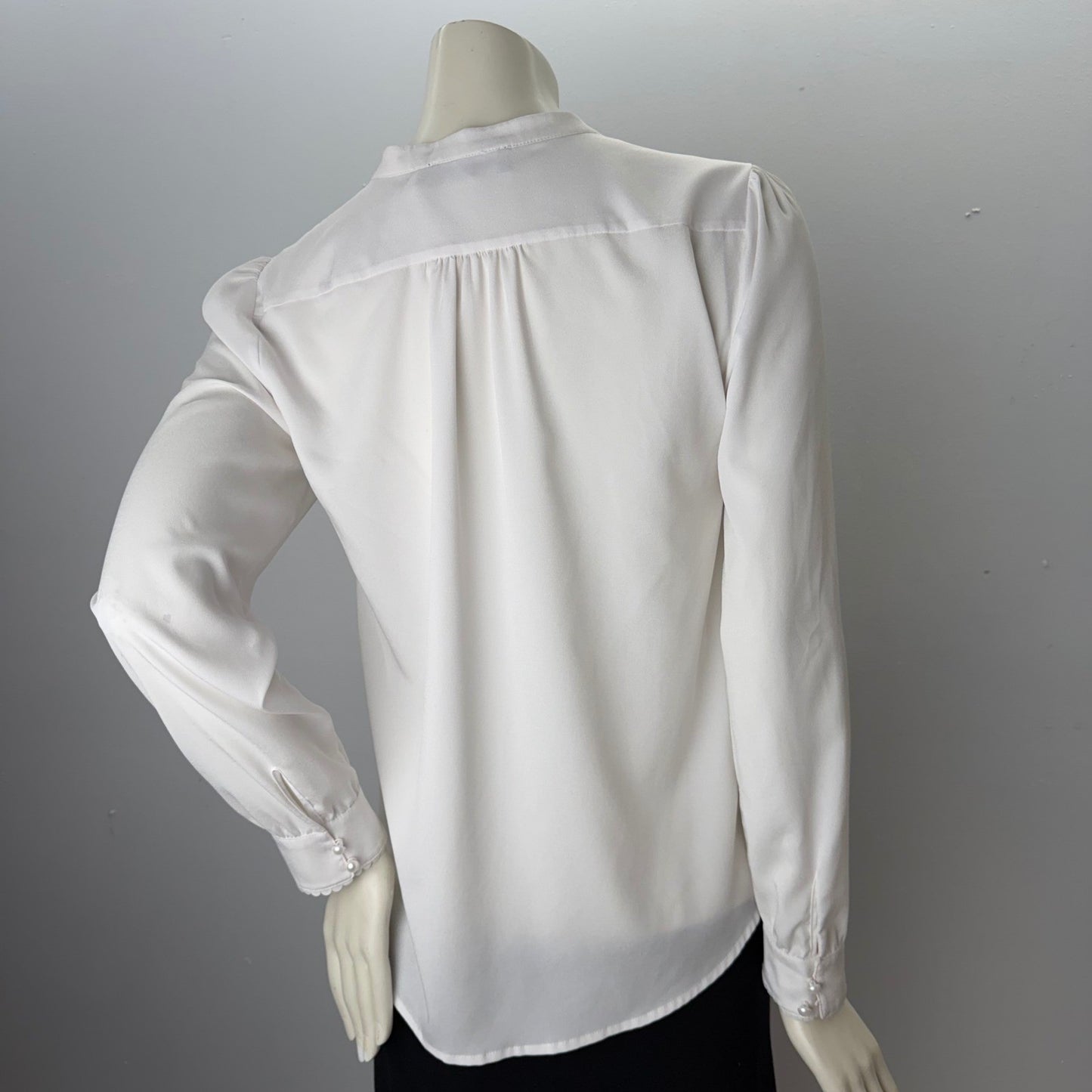 Karl Lagerfeld Paris White Pleated Pearl Button Blouse Mandarin Collar Small