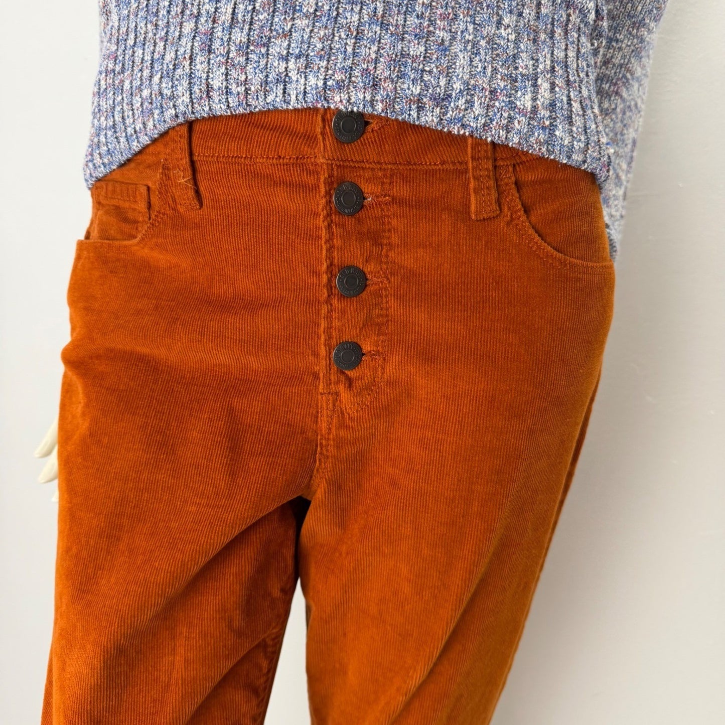 Fall Capsule Outfit - J.Crew Sweater Old Navy Tee Corduroy Pants Scarf Socks S
