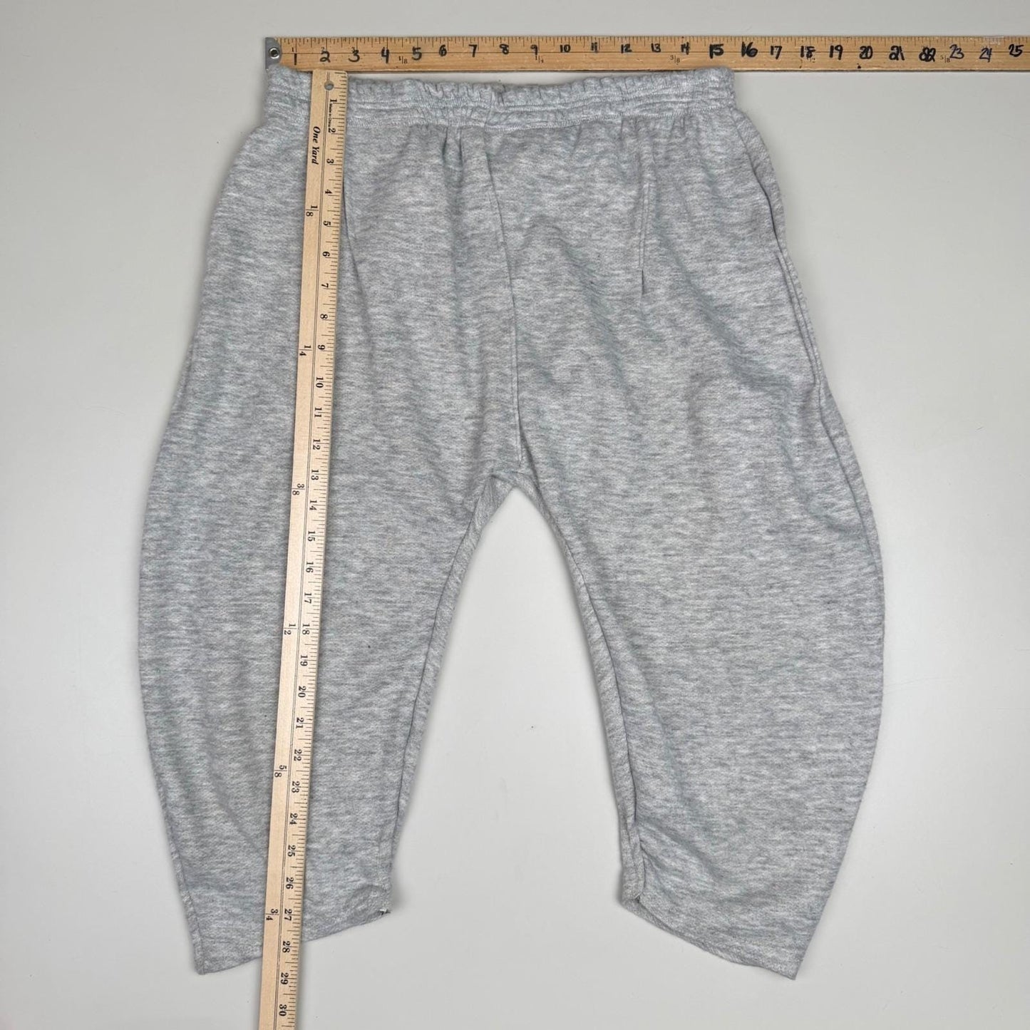 Simple Capri