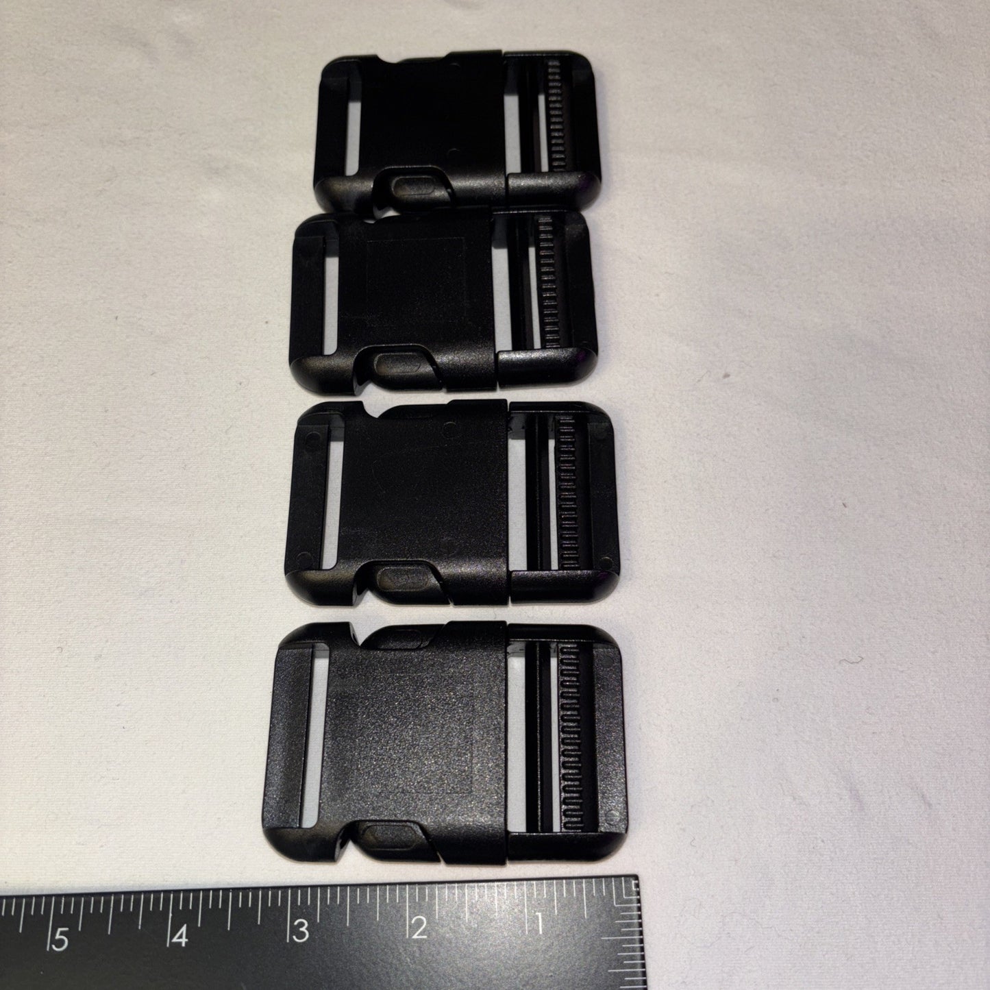 Mixed Bag Hardware Lot – Heavy Duty Metal + Plastic Clips, Buckles, D-Rings Sew
