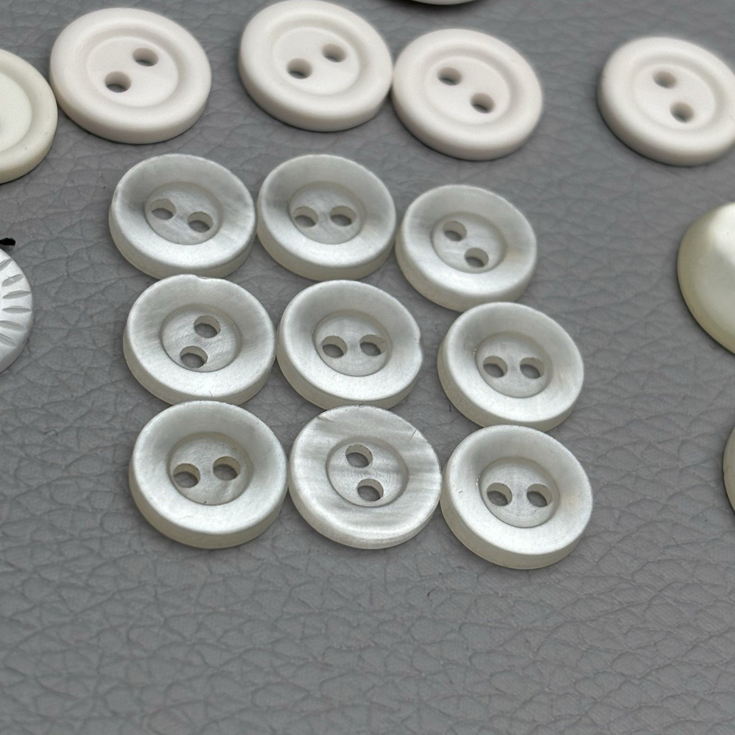Vintage Ivory & Mother of Pearl Button Lot (40pcs) – 2-Hole Cream & Shell Mix