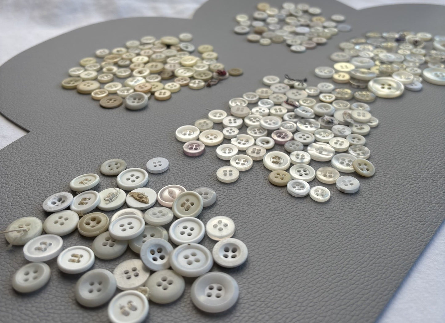 Mixed Plastic Button Lot ~ 50pcs Clear White Ivory Assorted Styles New