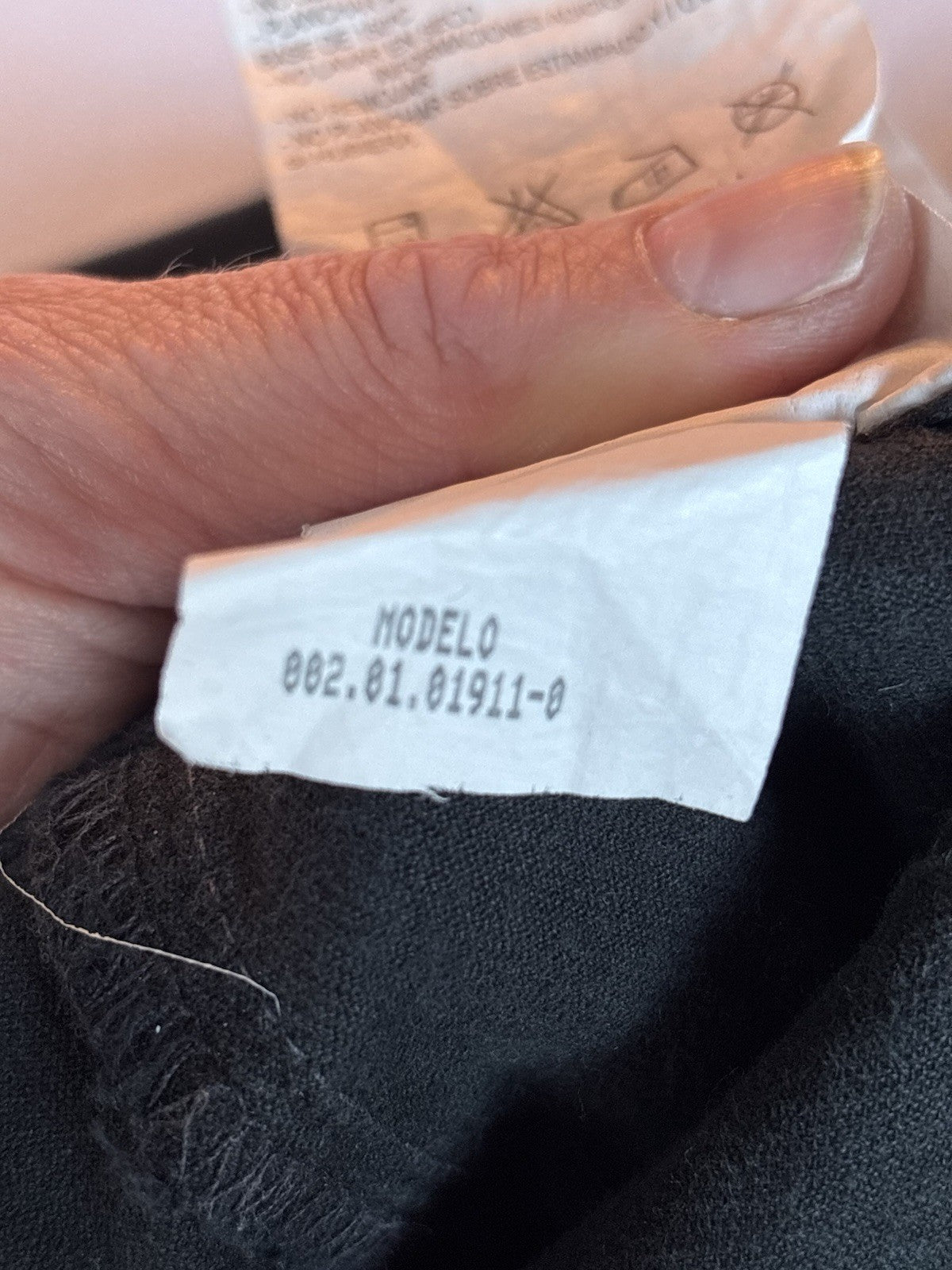 Colcci Black Pleated Tapered Jeans | 8 — detail photo 19