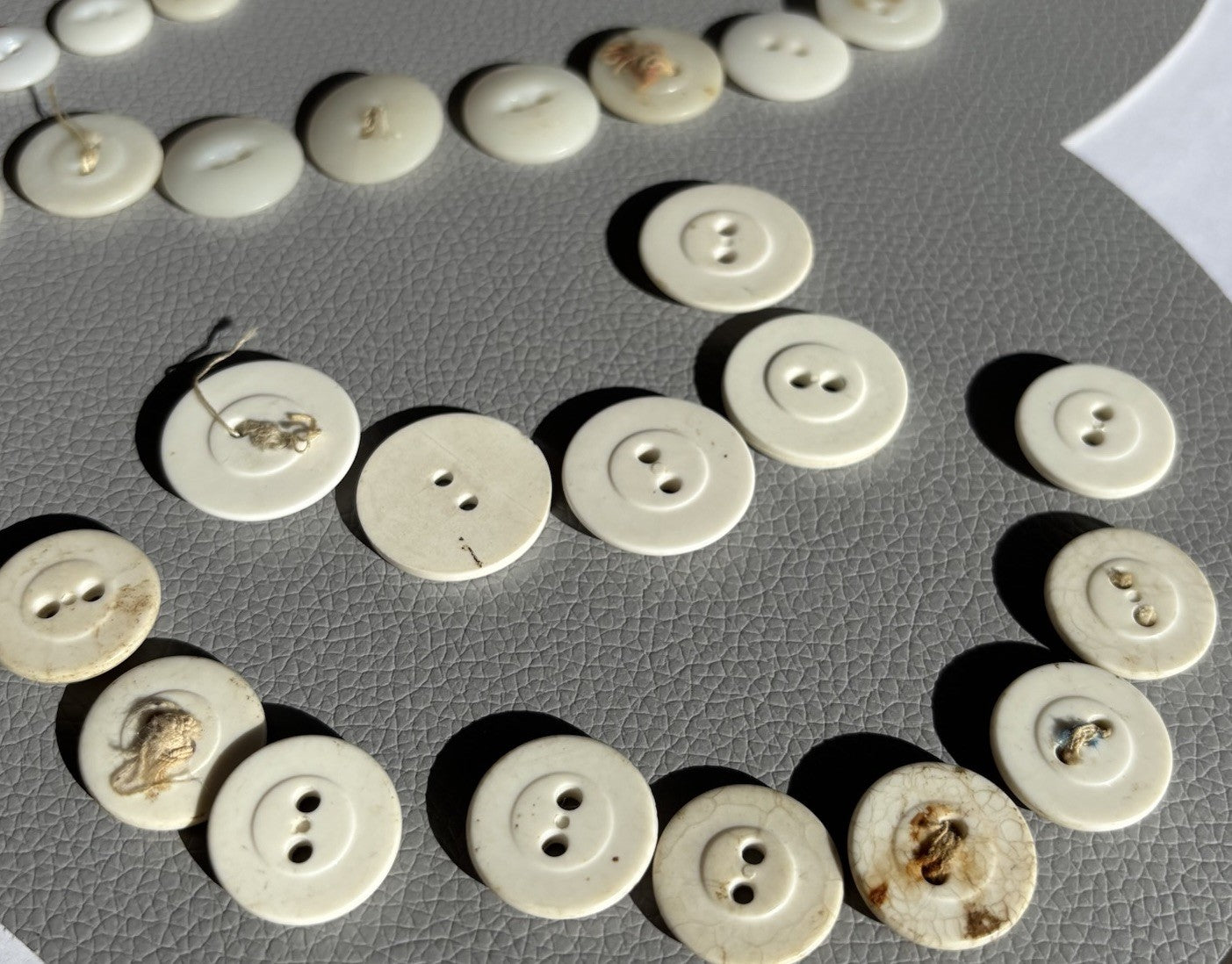 Vintage White Button Lot ~ 113  Mixed Material Size Small Medium large 2 Hole