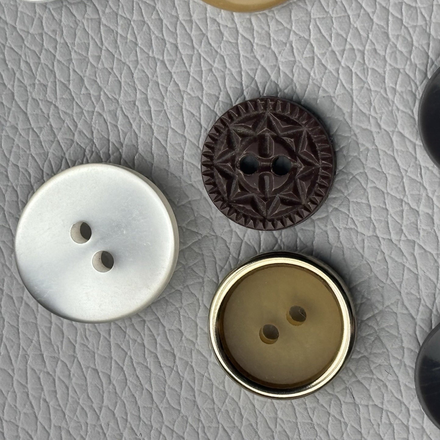 Vintage Button Lot Neutral Mix 50pcs | Shell, Casein, Plastic, Carved & Novelty