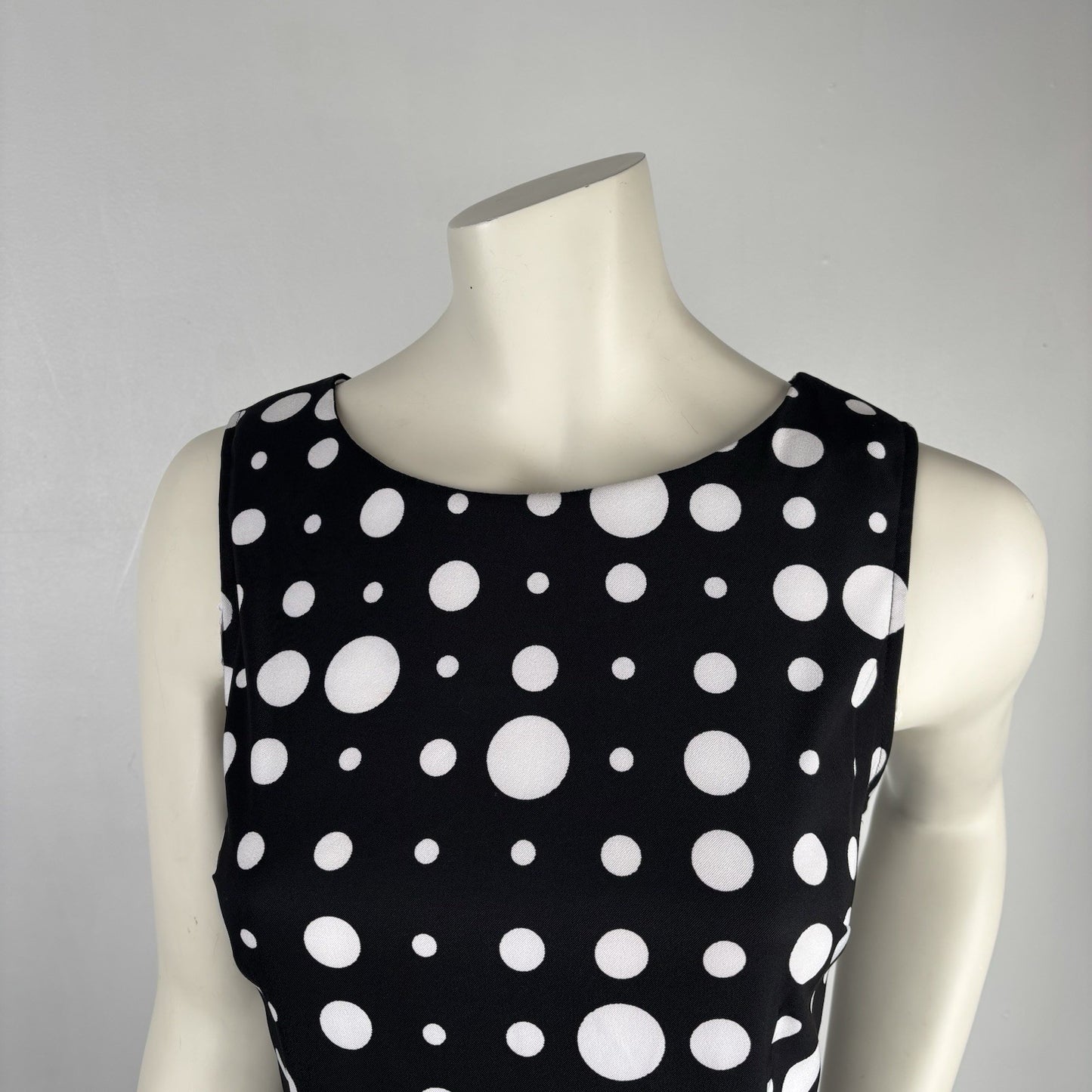 Connected Women's Black And White Polka Dot Dress Sleeveless Size 12 Boatneck