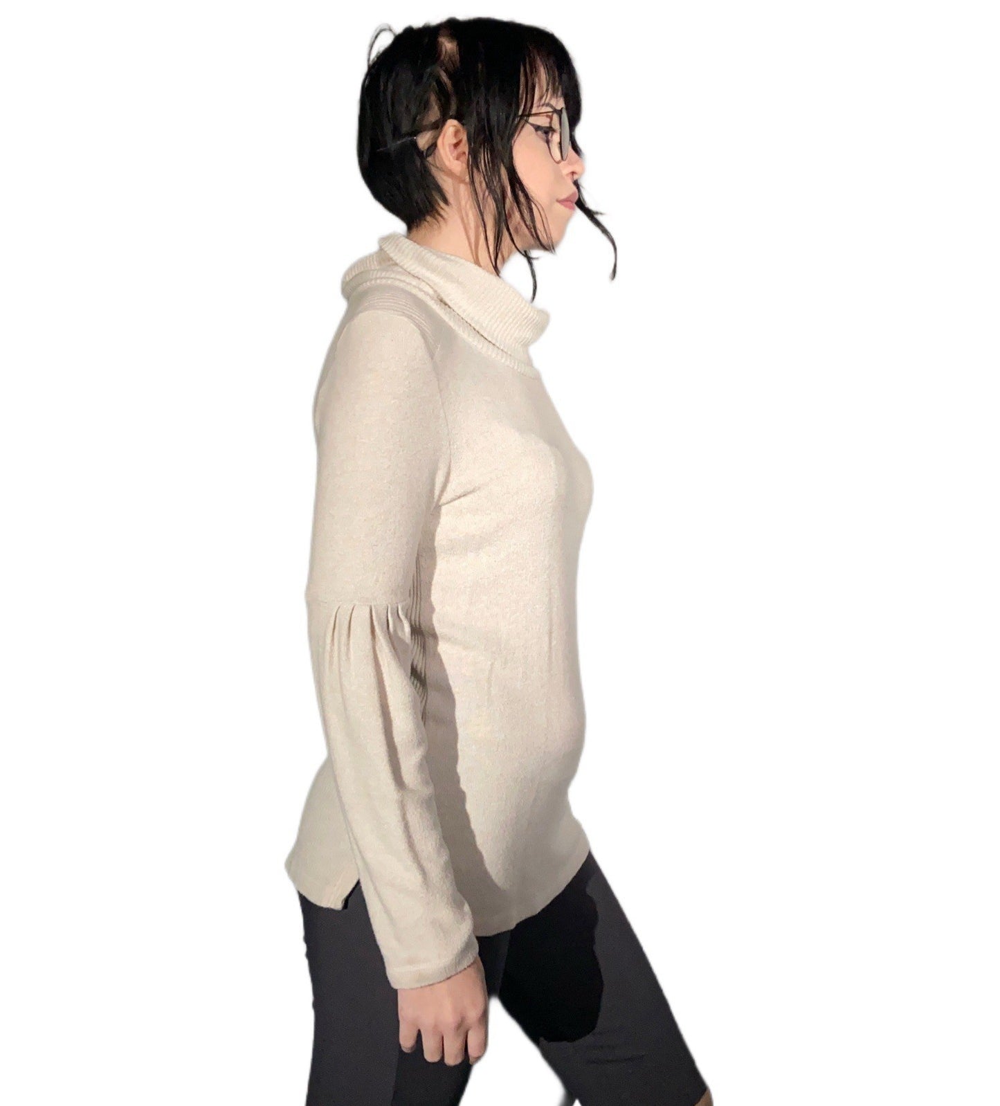 Saturday Sunday by Anthropologie Cream Turtleneck Sweater XS Cozy Minimalist