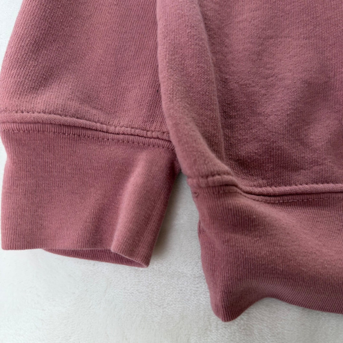 Au Canada Apparel Bella Canvas Mauve Mountain Graphic Raglan Sweatshirt Medium