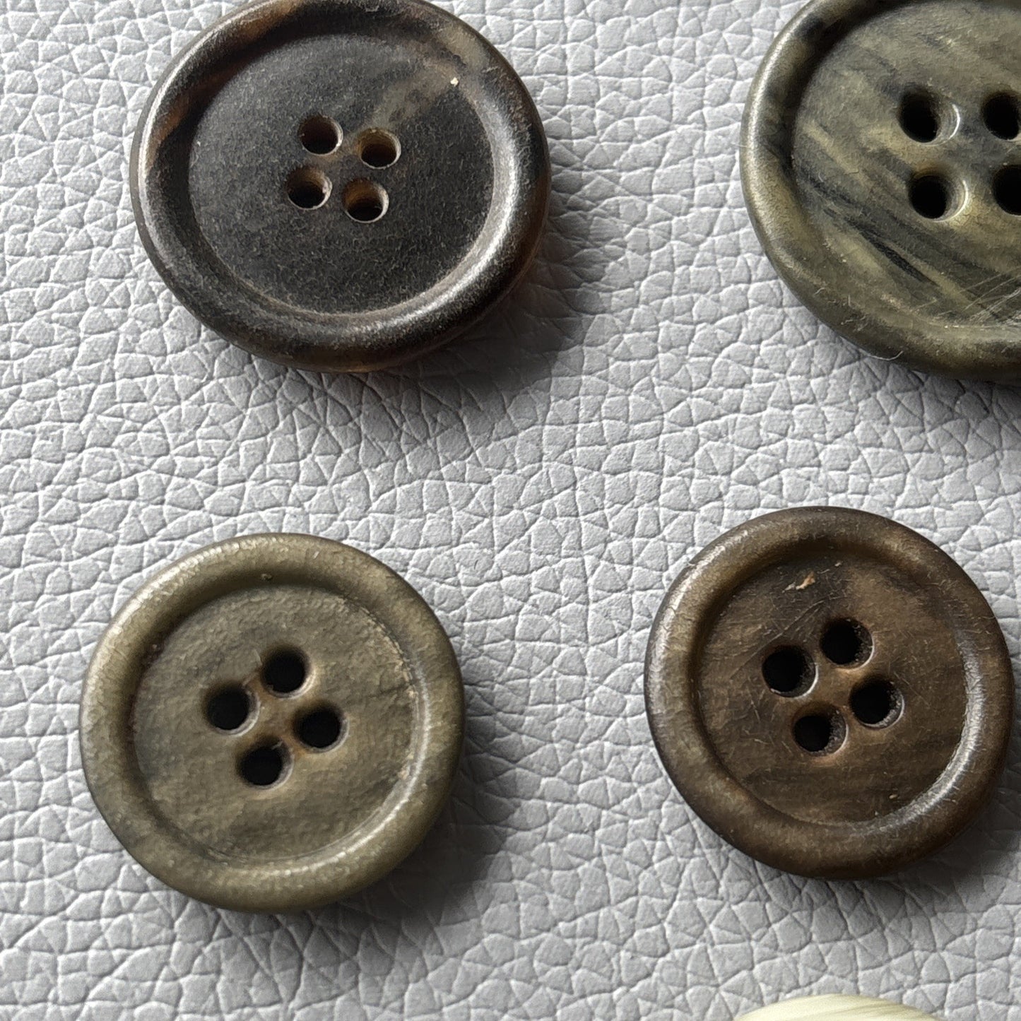 Vintage Button Lot Of  Grey Brown Beige Medium, Lg  Round Wooden + Plastic