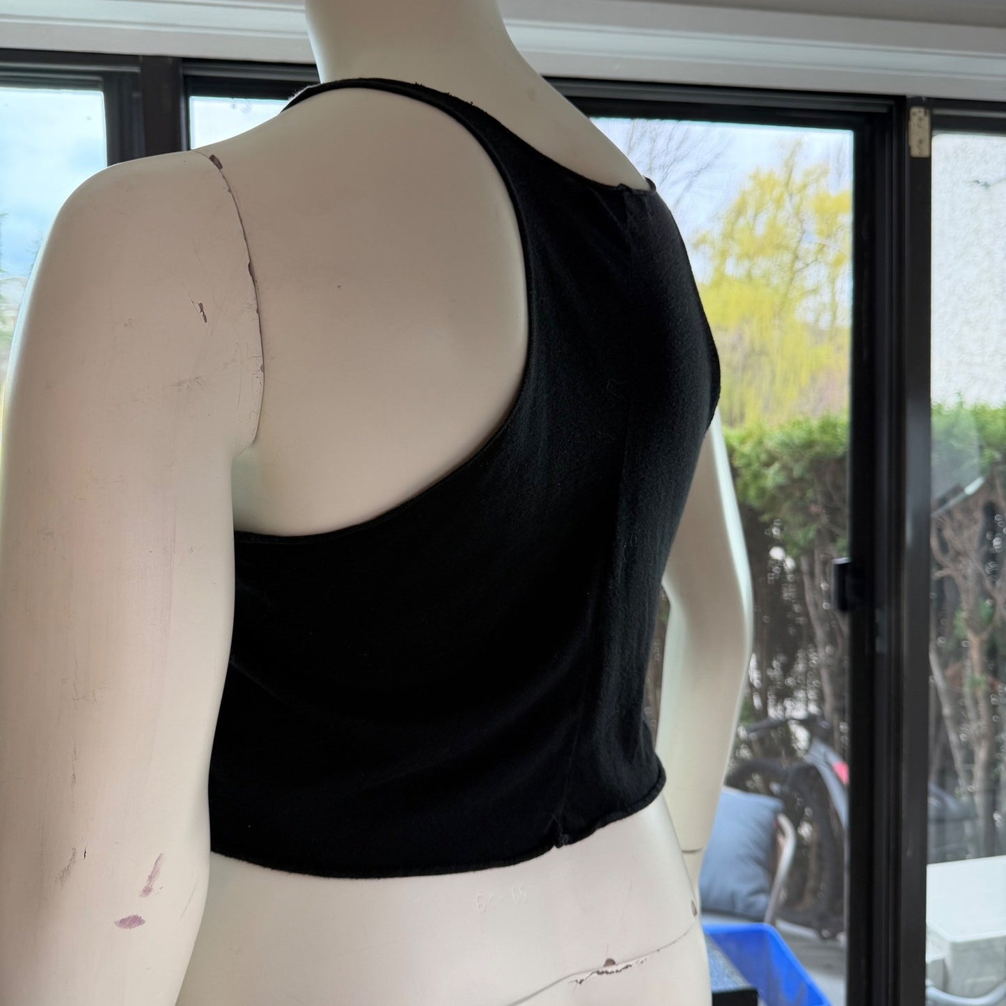 Brandy Melville Black Crop Tank Feather Graphic Grunge Gothcore Cami Boho Y2K OS