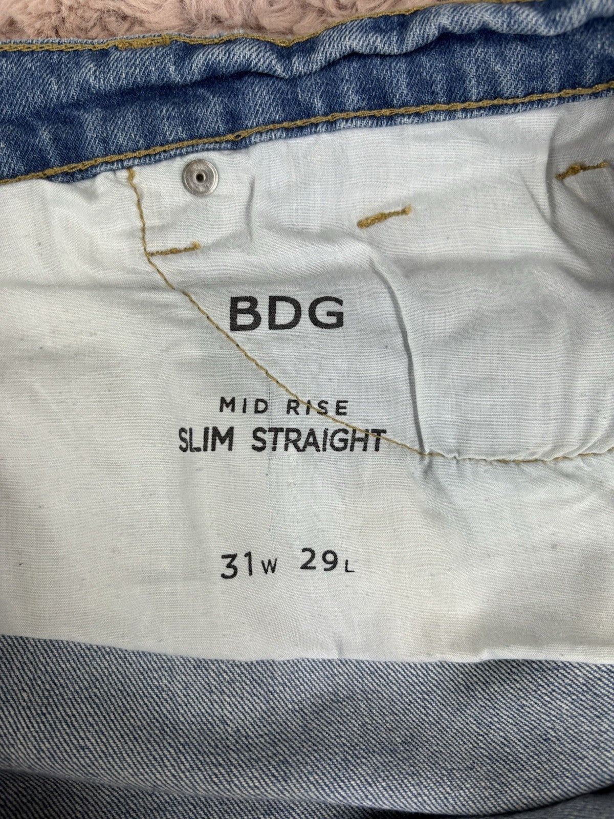BDG Urban Outfitters Mid Rise Baggy Jeans Size 35Inch Ripped Distressed