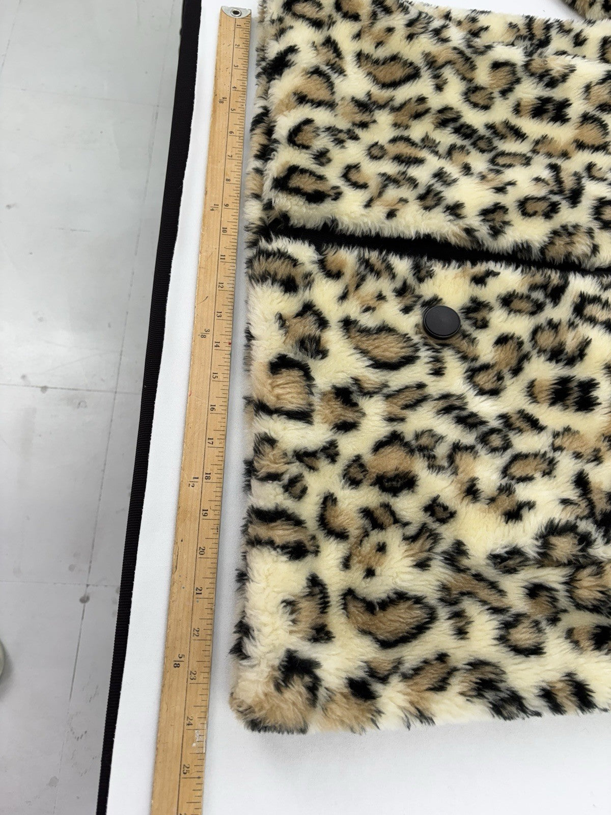 Princess Leopard Print Faux Fur Women's  Winter Coat sz Large Mob Wife Esthetic
