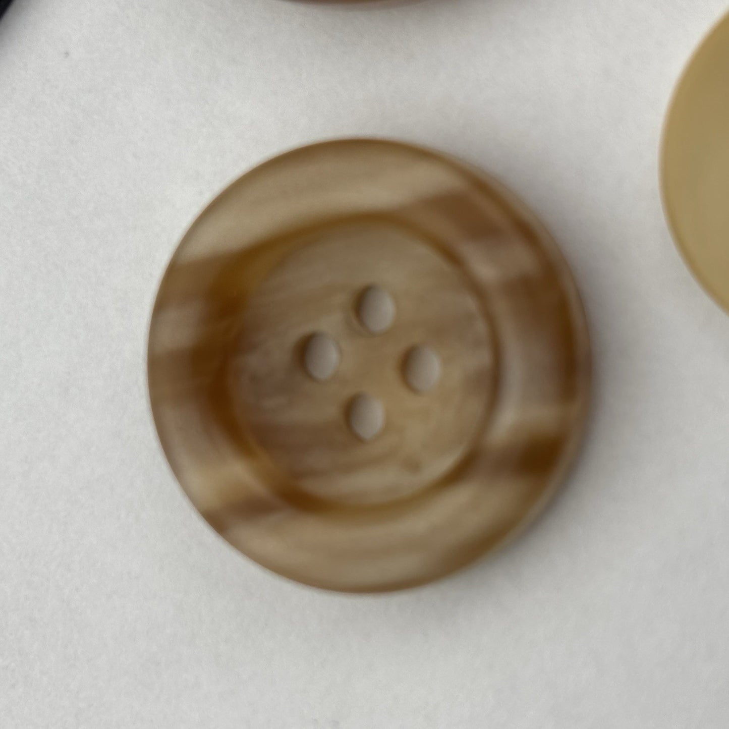 Vintage Bakelite & Casein Button Lot (10pcs) – Carved Art Deco & Horn Look