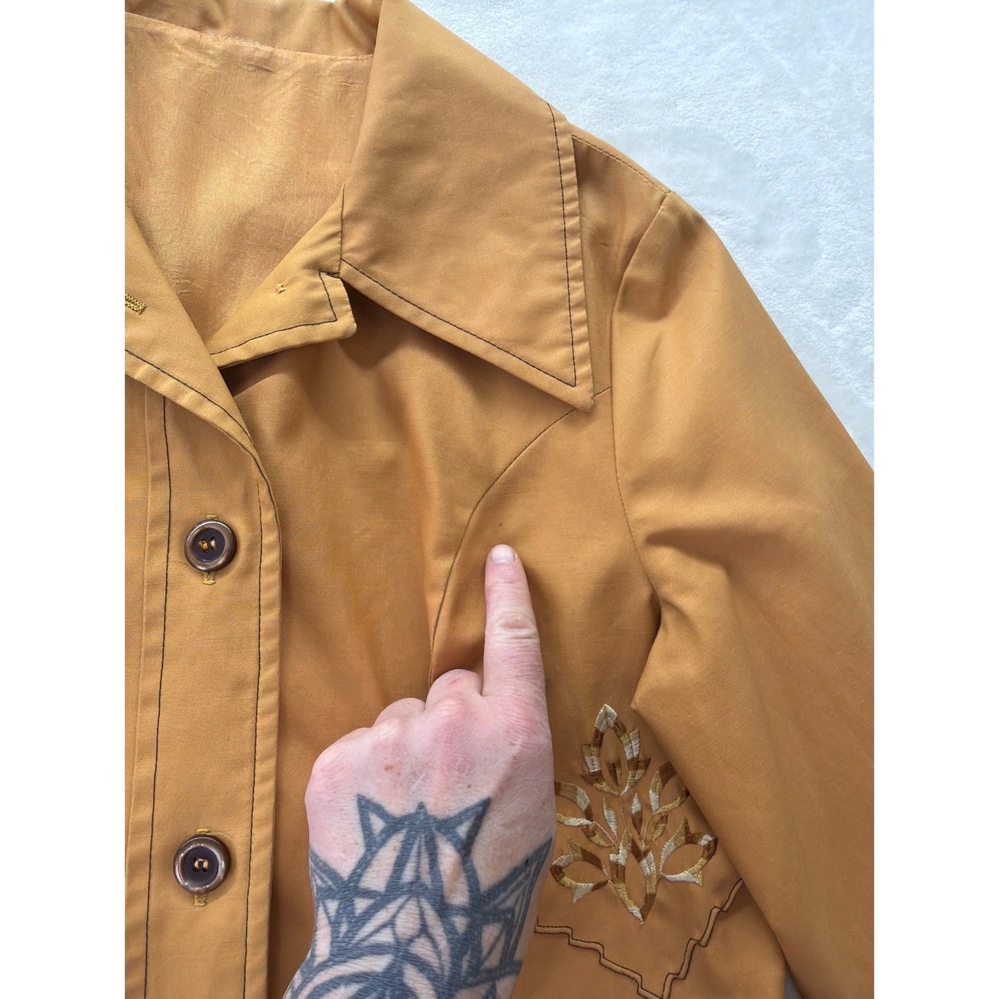 Vintage 70s Mustard Yellow Embroidered Button Up Jacket Pointed Collar Retro