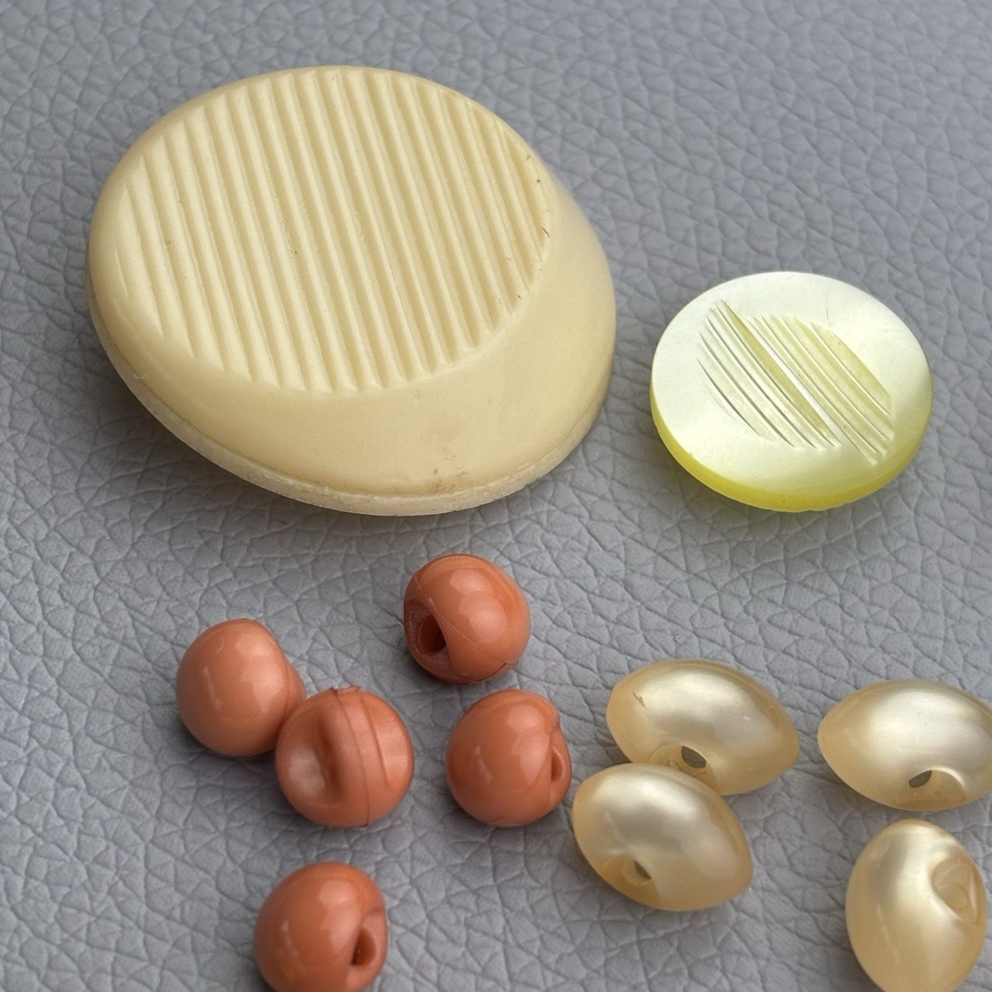 Vintage Button Lot 1940s–1970s Retro Orange Yellow Black Cream Mix 52 Piece Lot
