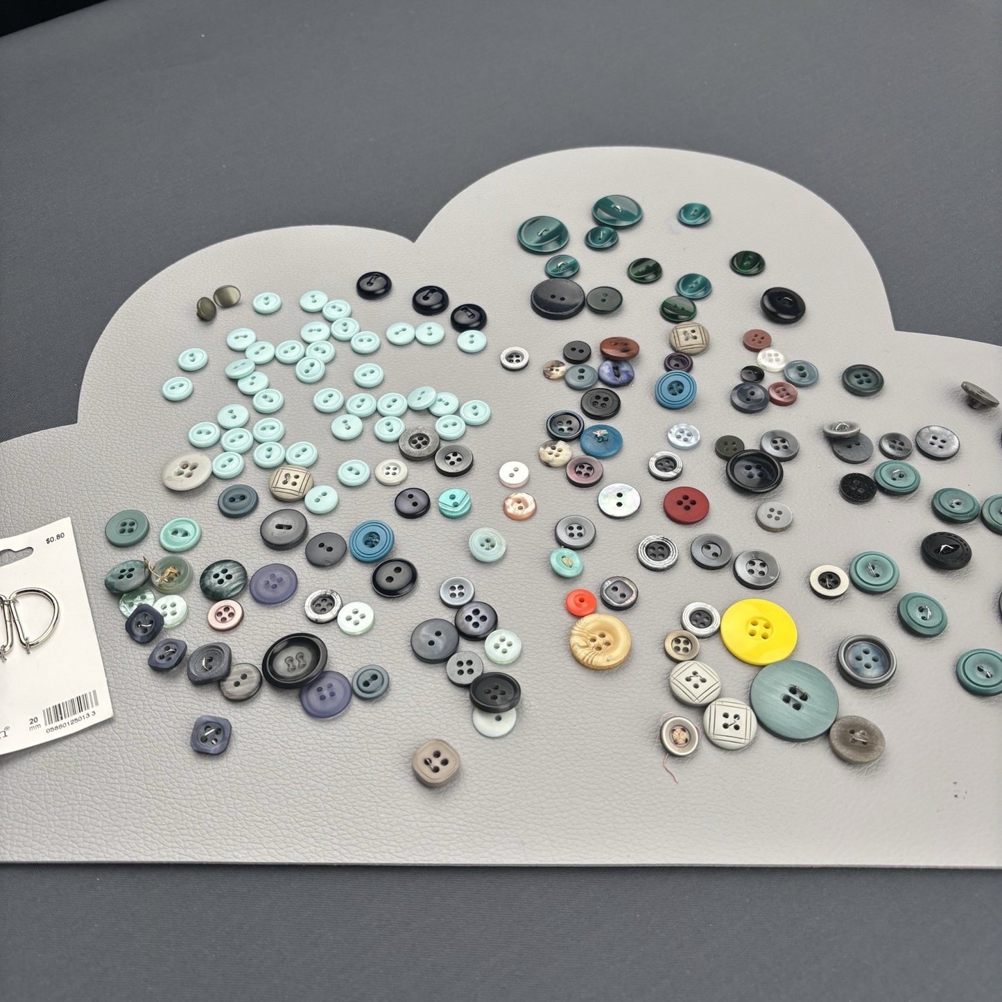 100+ Blue Colored buttons 2 hole + 4 hole crafts sewing collecting small med lge