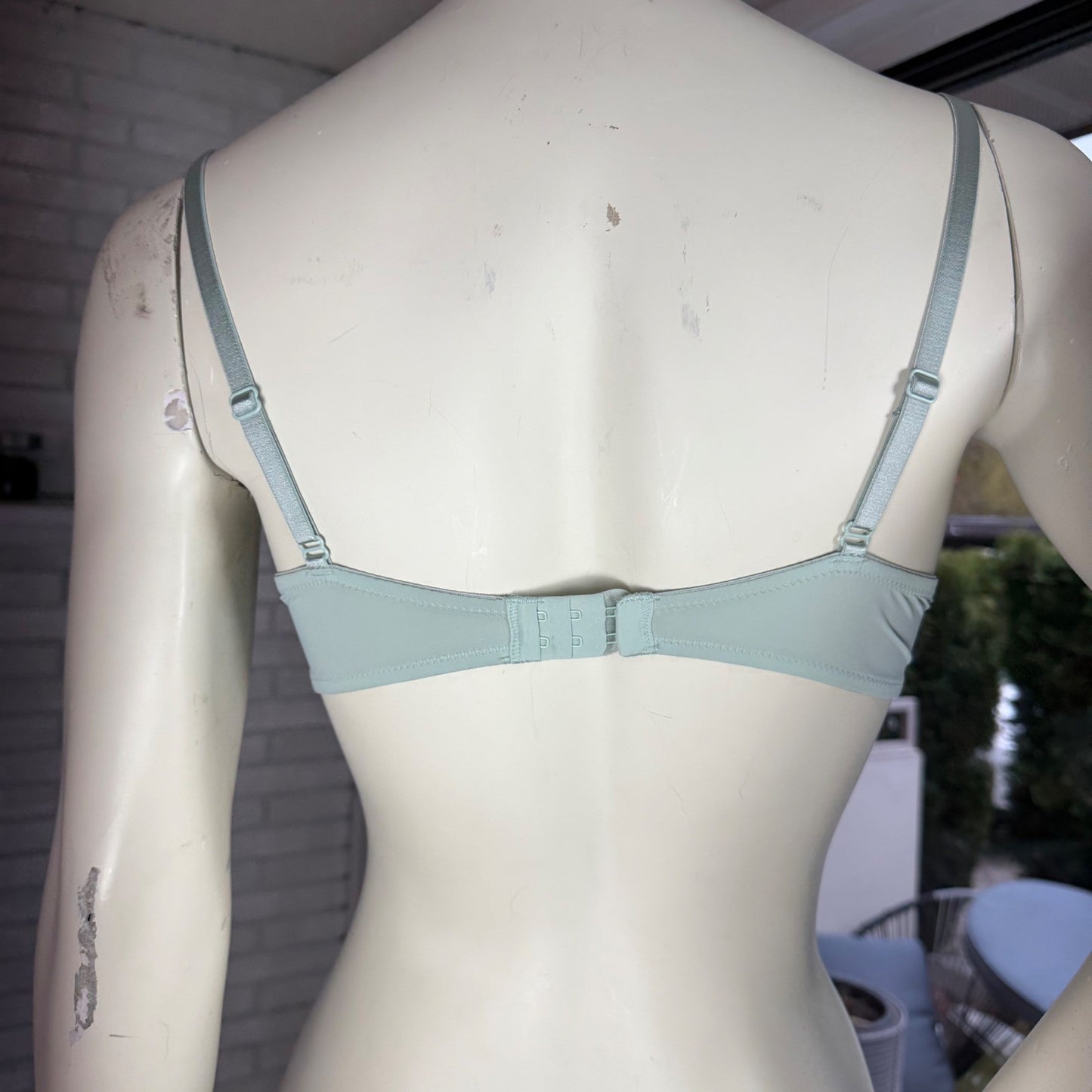 Auden The Everyday Bra Pastel Green Seamless Underwire Minimalist Soft Girl 36A