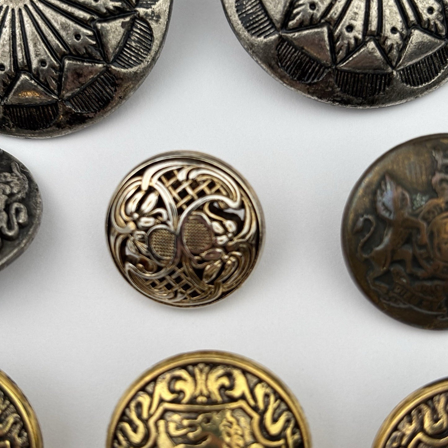 Vintage Metal Crest Buttons Lot – Gold & Silver Heraldic Lion & Shield, 12pcs