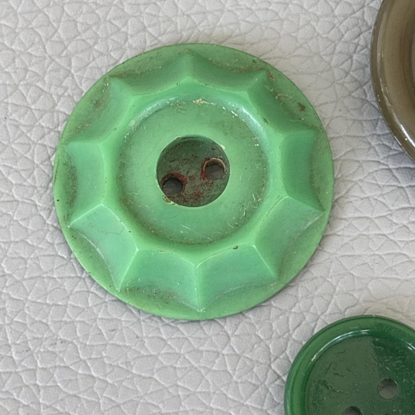 WWII RAF Bakelite Button Lot • Military Khaki & Deco Green Plastics (1940s–50s)
