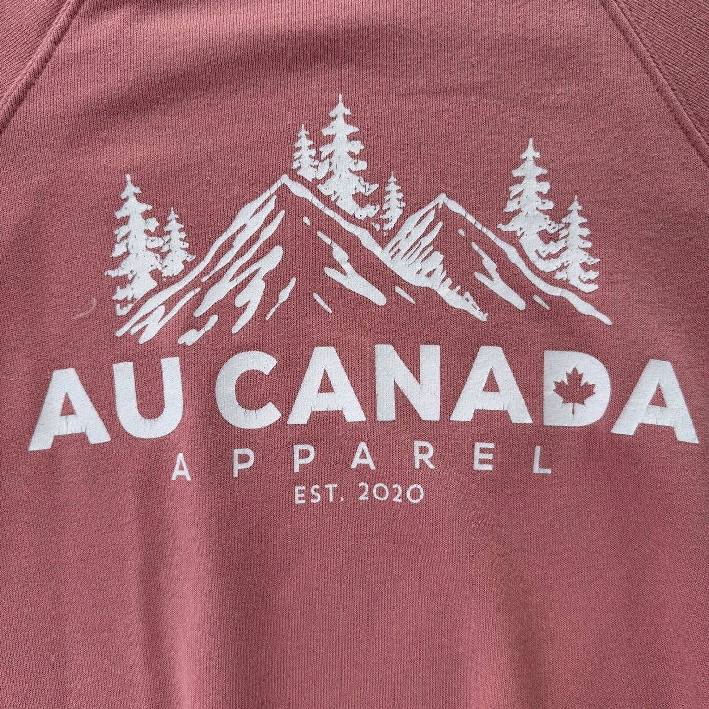 Au Canada Apparel Bella Canvas Mauve Mountain Graphic Raglan Sweatshirt Medium