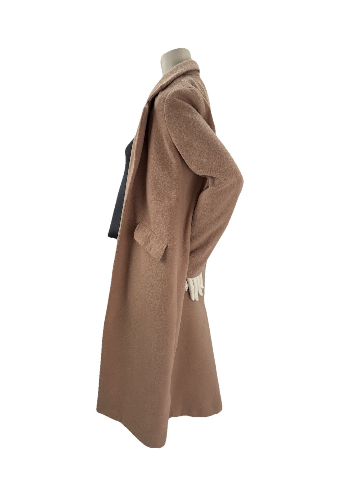 Lovposh Beige Women's long Trench Coat Size Medium  Front Pockets Fully Lined