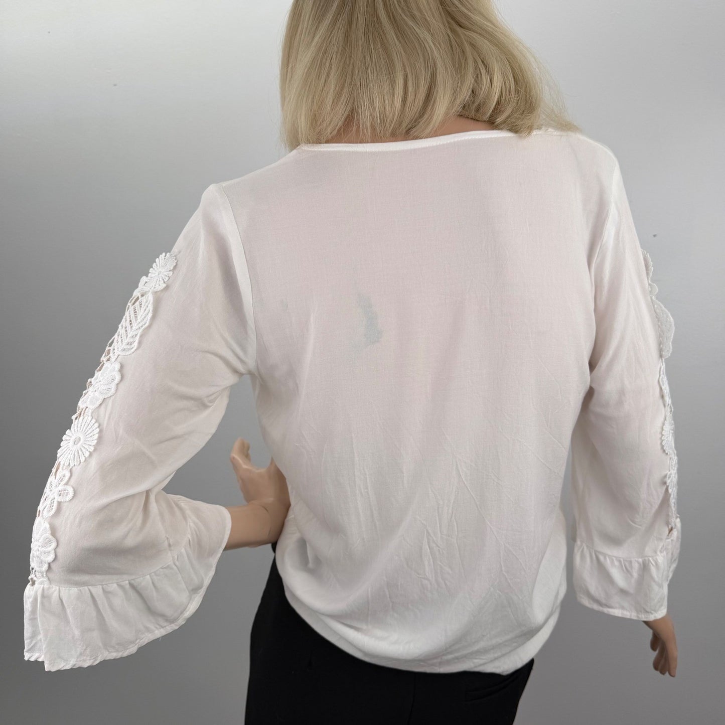 White V-Neck Blouse Floral Crochet Lace Sleeves Pom-Pom Trim Fairycore Small