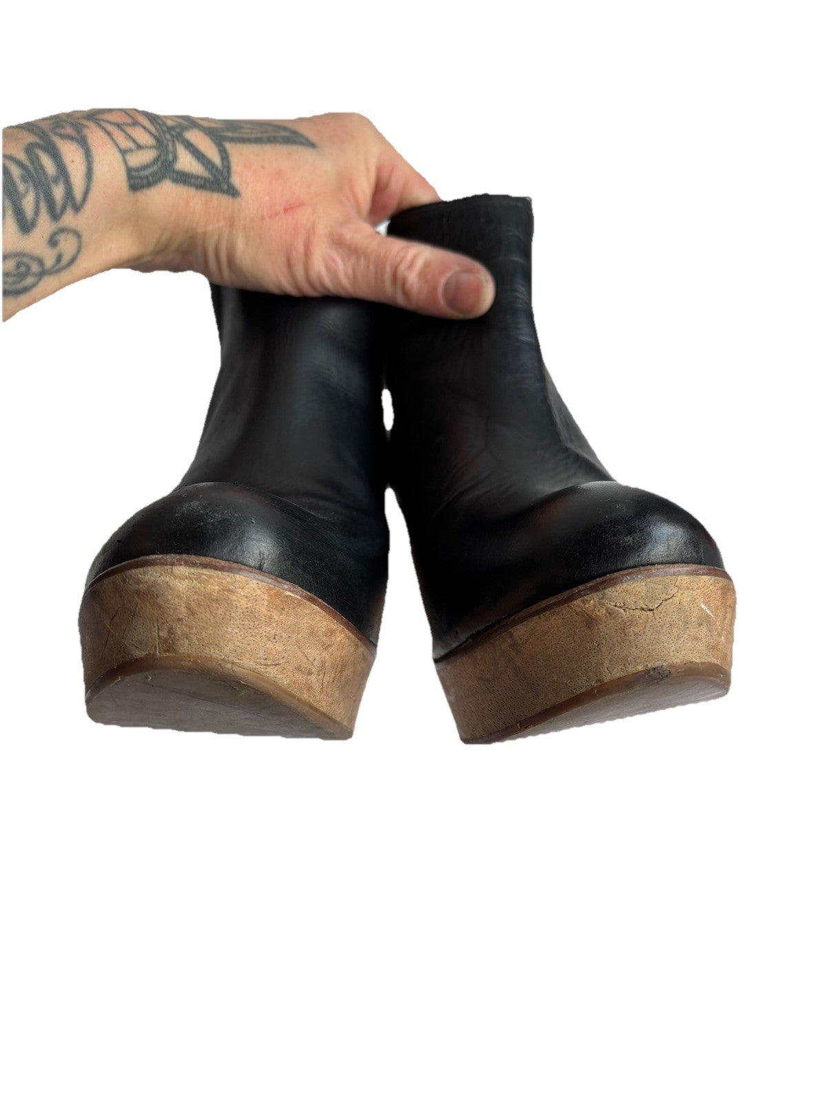 KDB Black Size 10 Ankle Booties Side Zips Cowgirl Western Quiet Luxury Basic’s