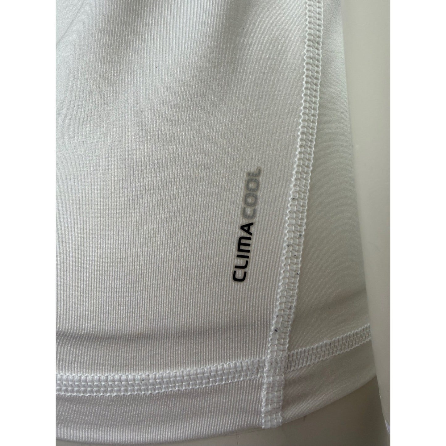 Adidas Techfit ClimaCool White Short Sleeve Training Top Keyhole Back Small
