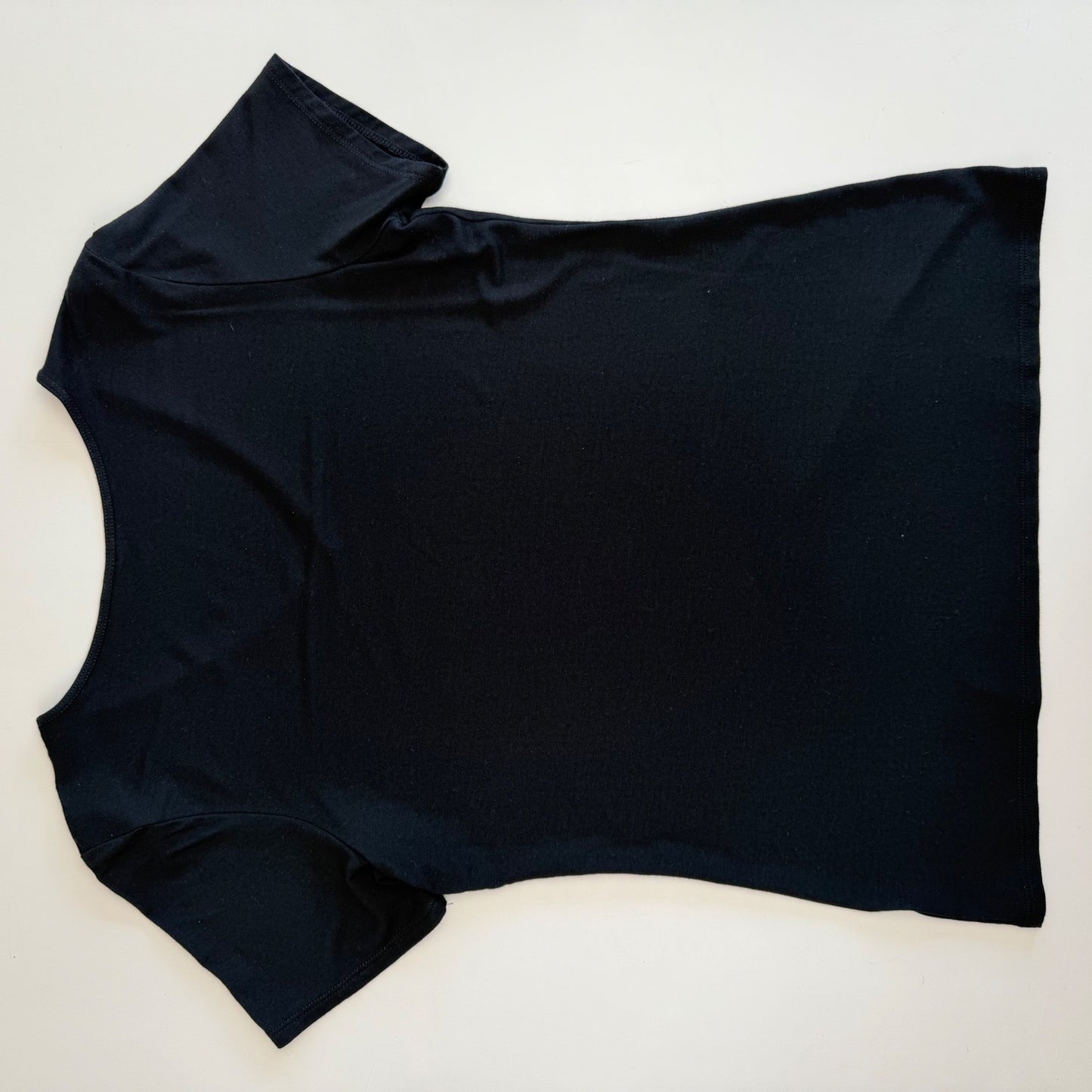 Ultra Soft Black V-Neck T-Shirt Short Sleeve Slim Fit Minimalist Basic Tee Large