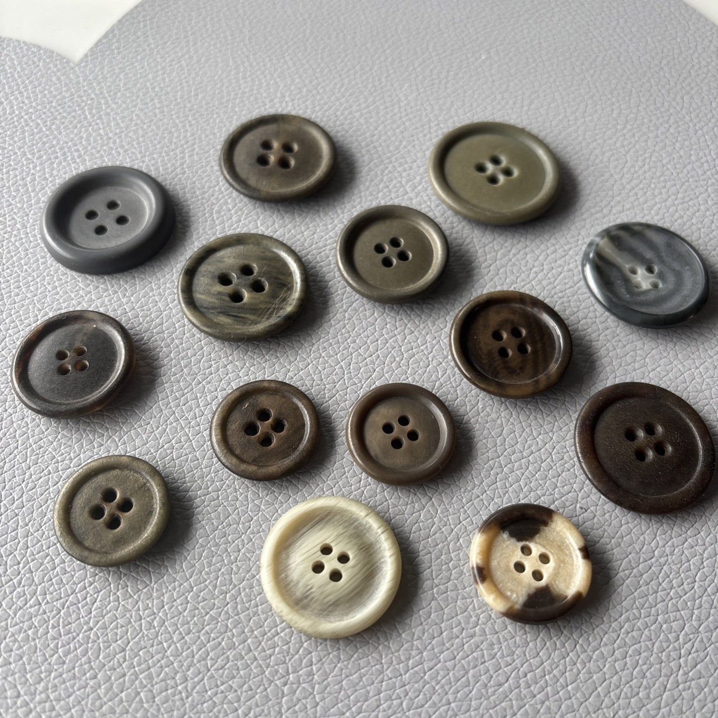Vintage Button Lot Of  Grey Brown Beige Medium, Lg  Round Wooden + Plastic