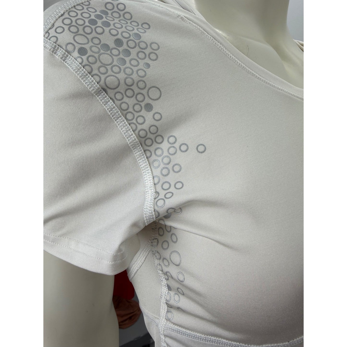 Adidas Techfit ClimaCool White Short Sleeve Training Top Keyhole Back Small