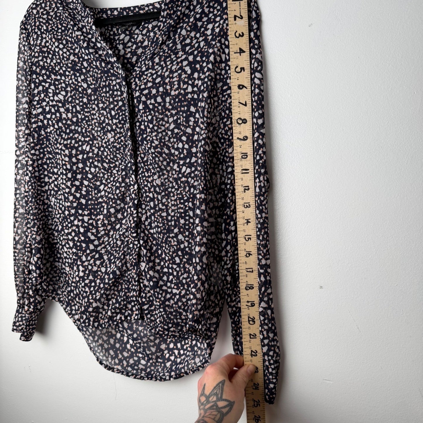 Banana Republic Blouse Womens Navy Blue Abstract Print Office Siren Career  S/P