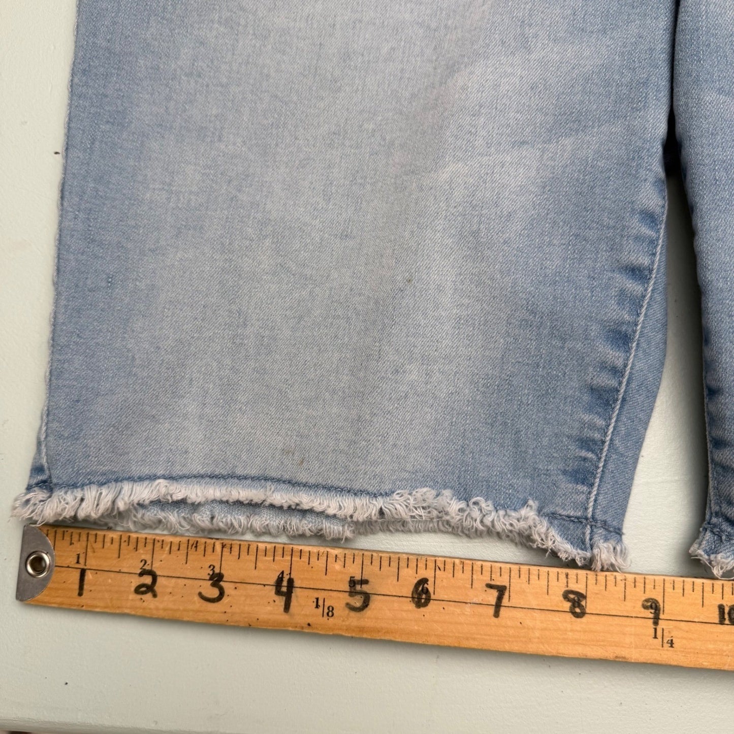 George Denim Bermuda Shorts Womens Size 14 Excellent Condition Light Wash Frayed