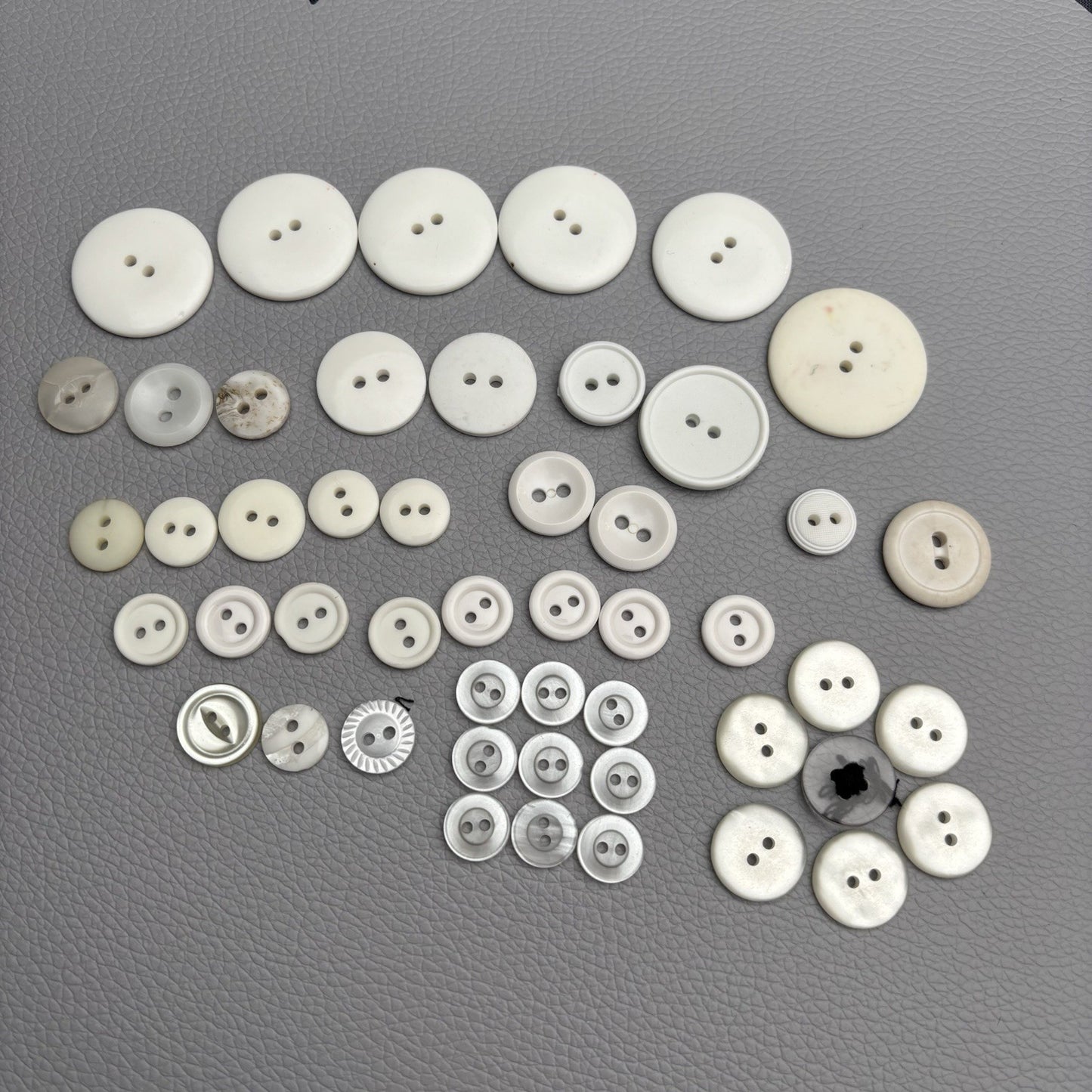 Vintage Ivory & Mother of Pearl Button Lot (40pcs) – 2-Hole Cream & Shell Mix