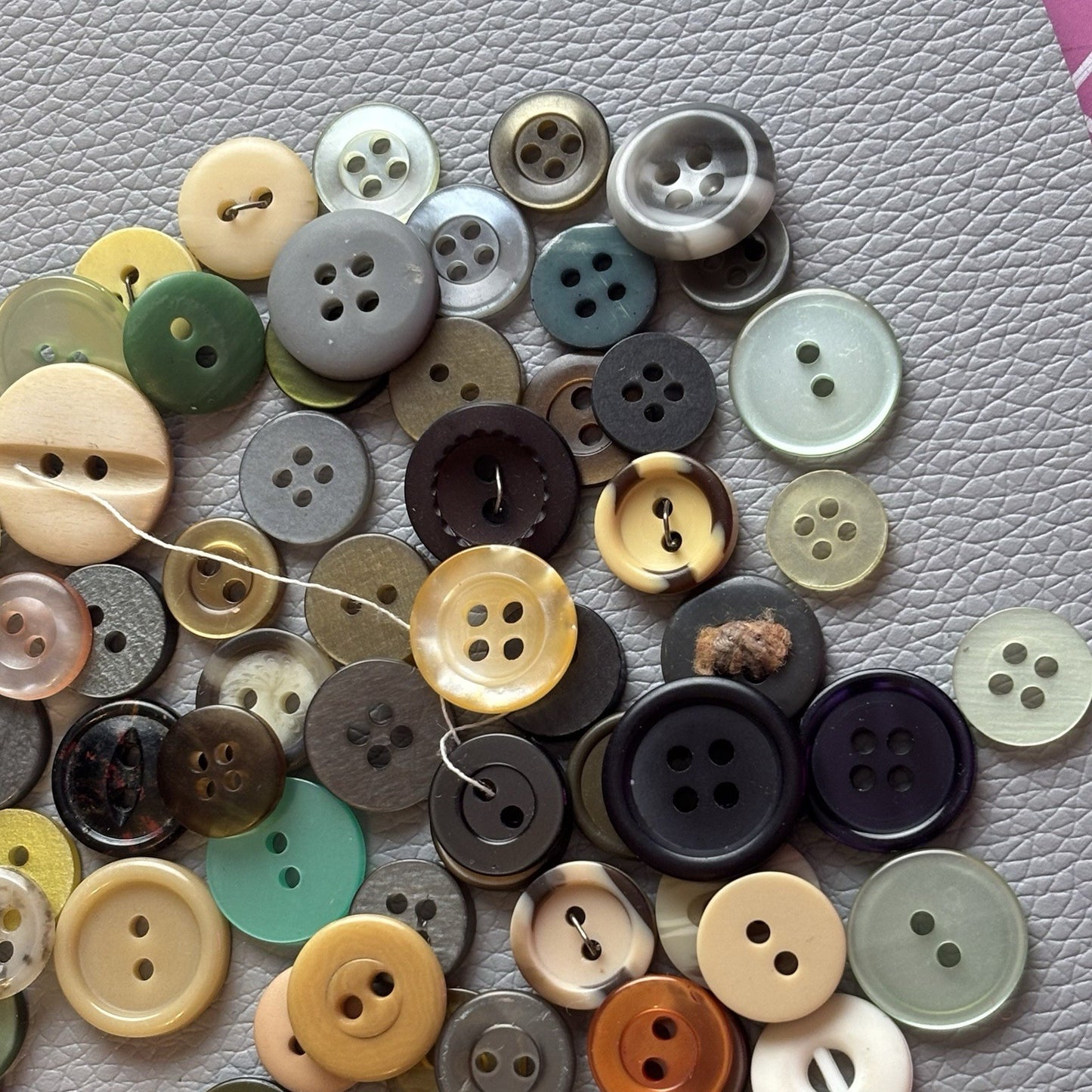 Button Lot Of Assorted Colors In 2 Hole 4 Hole Shiny Mat Red Blue Black Grey