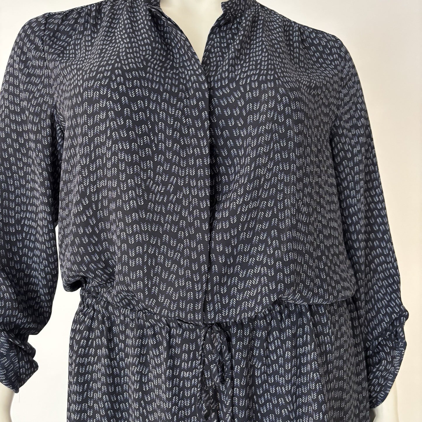 Hilary Radley Navy Print Dress Sz  Lrg Roll Tab Sleeve Drawstring Waist Casual