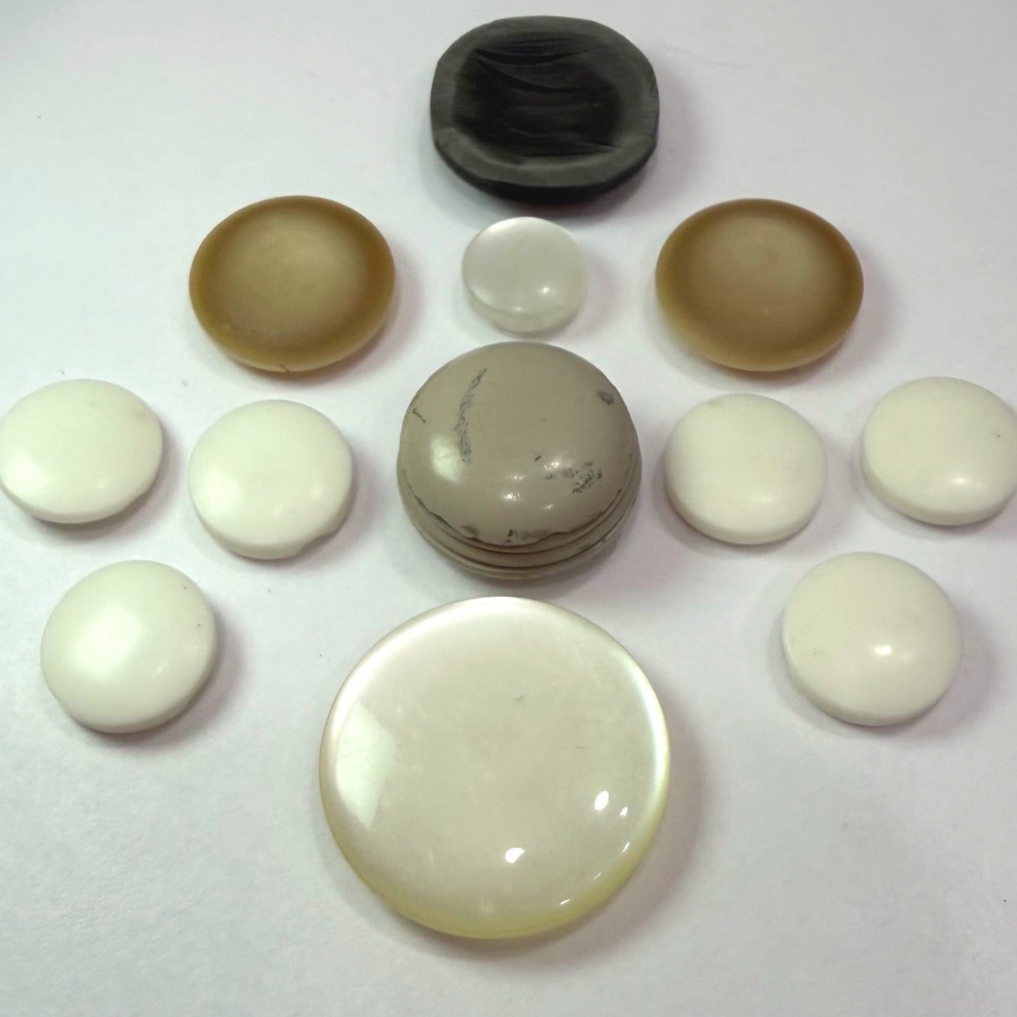 Vintage Button Lot Neutral Tones Shank Buttons Coat Replacement Sewing Supplies