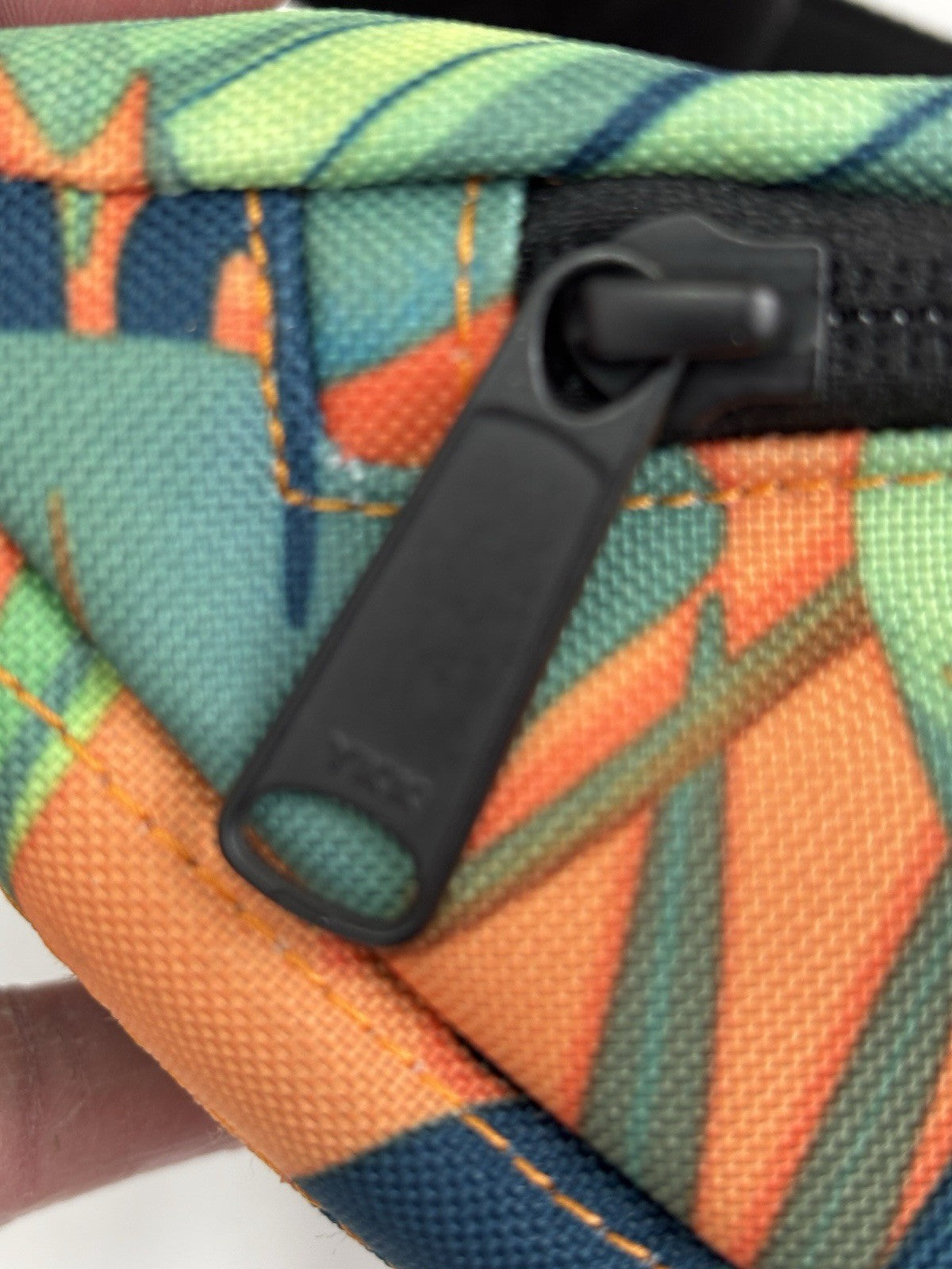Herschel Tropical Print Festival Fanny Pack Adult Unisex Adjustable Strap Zipper