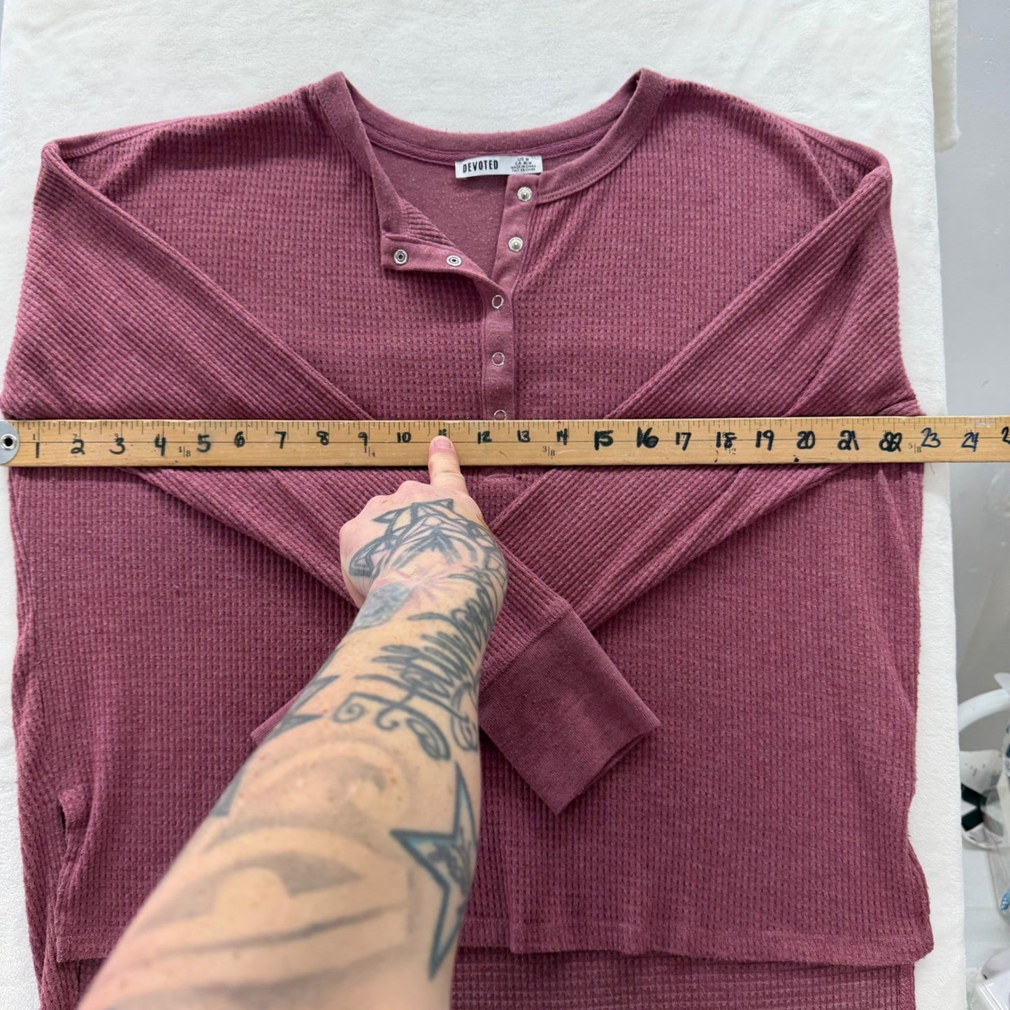 Devoted Women's Henley Top Berry Waffle Knit Snaps Cabincore Gorpcore Medium