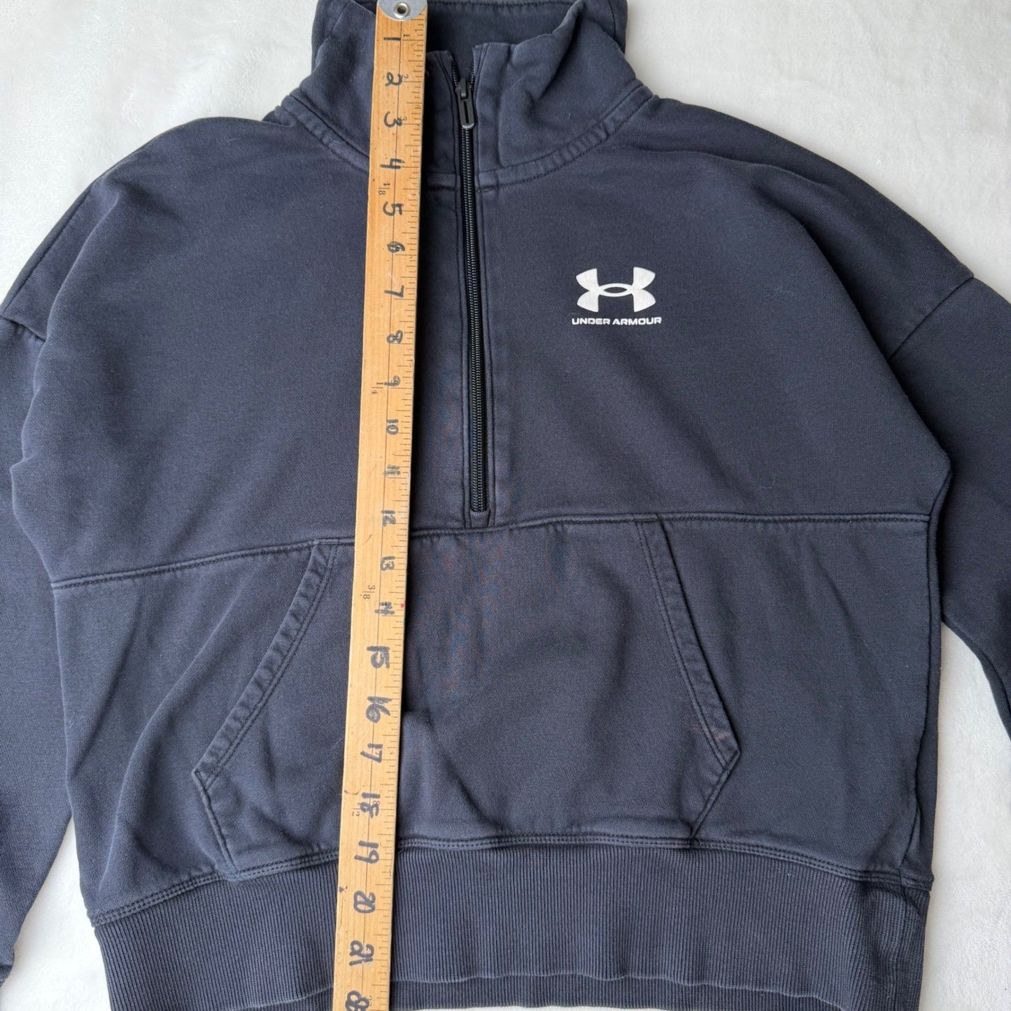 Under Armour Womens Black Quarter Zip Fleece Sweatshirt Pullover Size XSmall