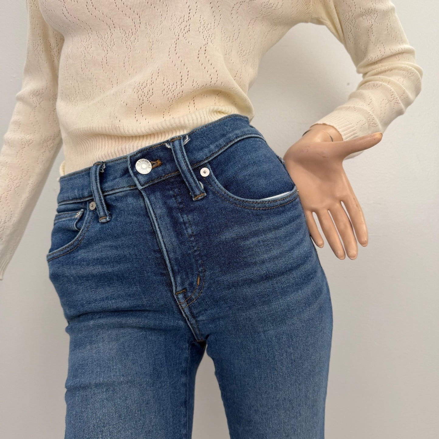 Madewell Jeans High Rise Cali Demi-Boot   Raw Hem Sz 24 Blue Wash Straight Leg