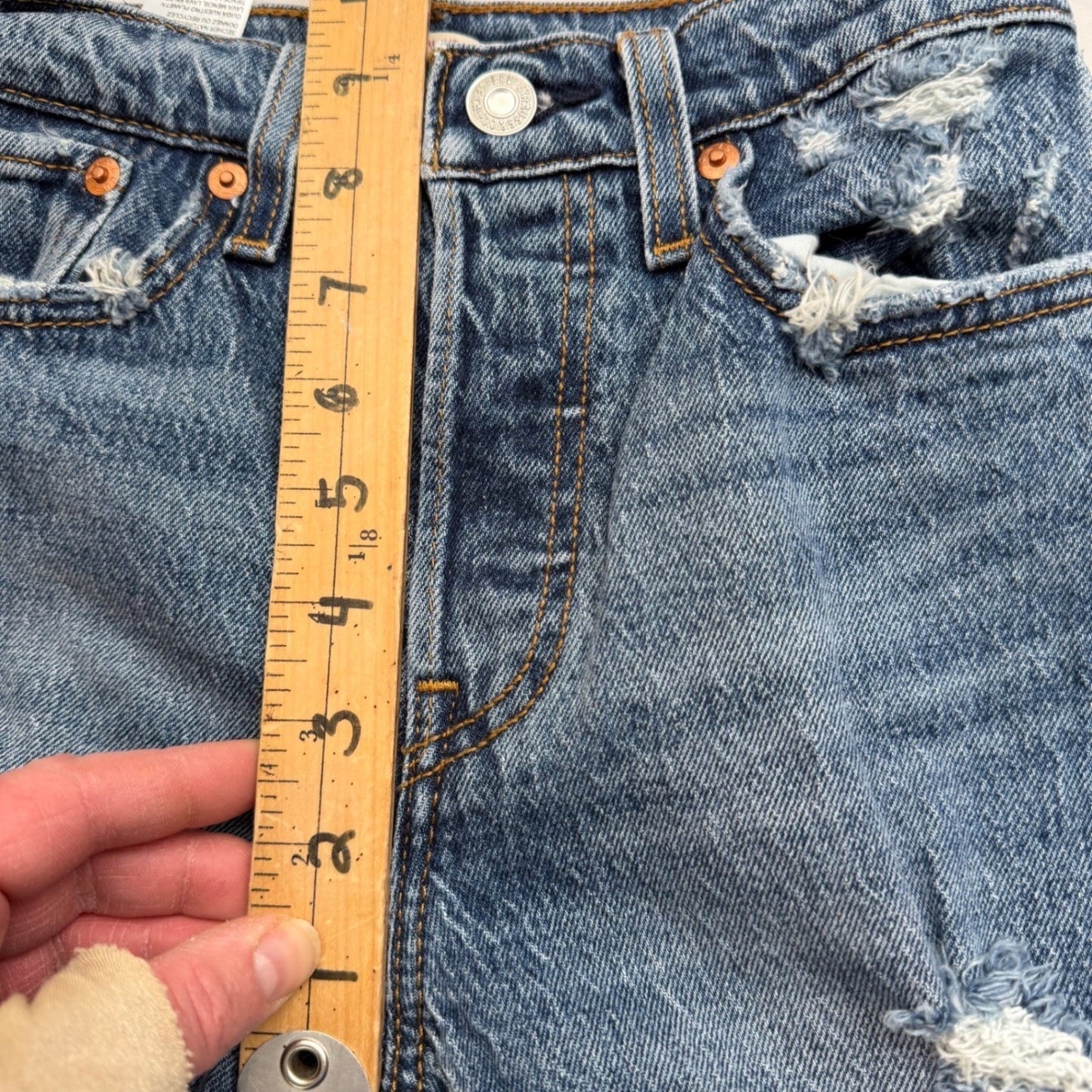 Levi's Wedgie Straight Jeans Distressed Medium Wash – Size 23