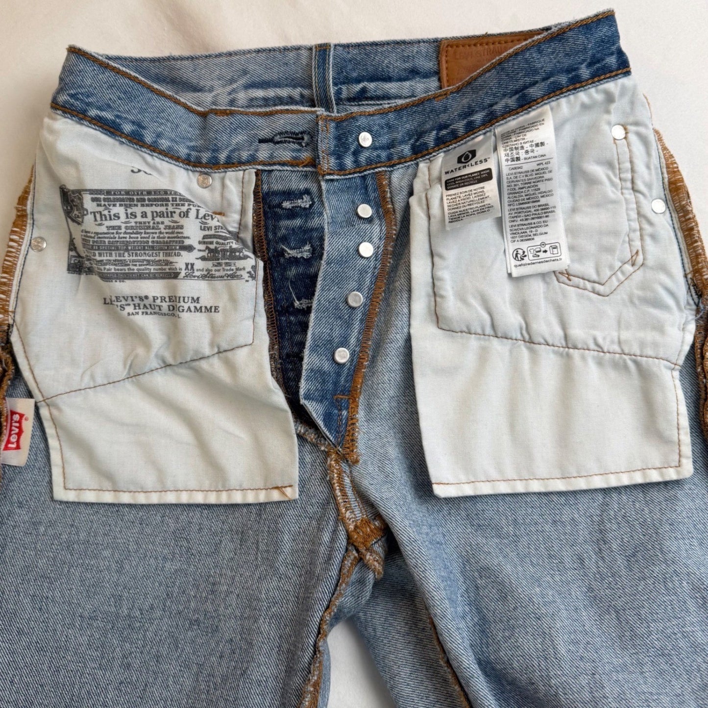 Levi's Wedgie Straight Jeans Distressed Medium Wash – Size 23