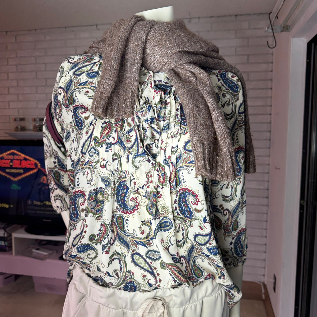 Cozy Neutral Capsule Outfit Paisley Blouse Old Navy Sweater Capri Pants  Bag