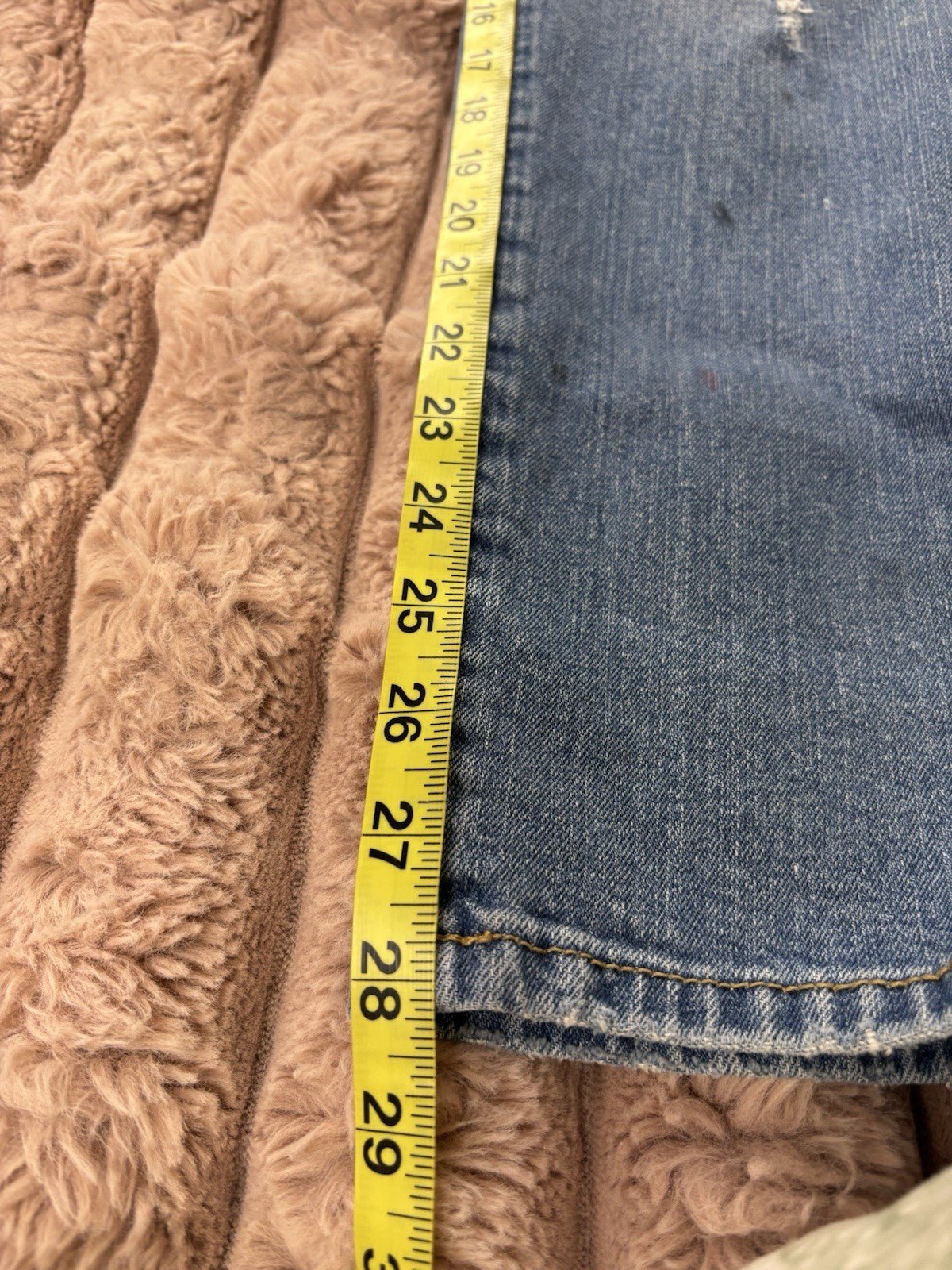 BDG Urban Outfitters Mid Rise Baggy Jeans Size 35Inch Ripped Distressed