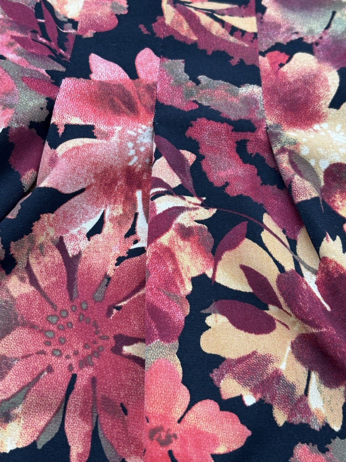 Laura Petites Floral Midi Dress Sz8 Trad Wife 3/4 Sleeve Boatneck Pockets Pleats